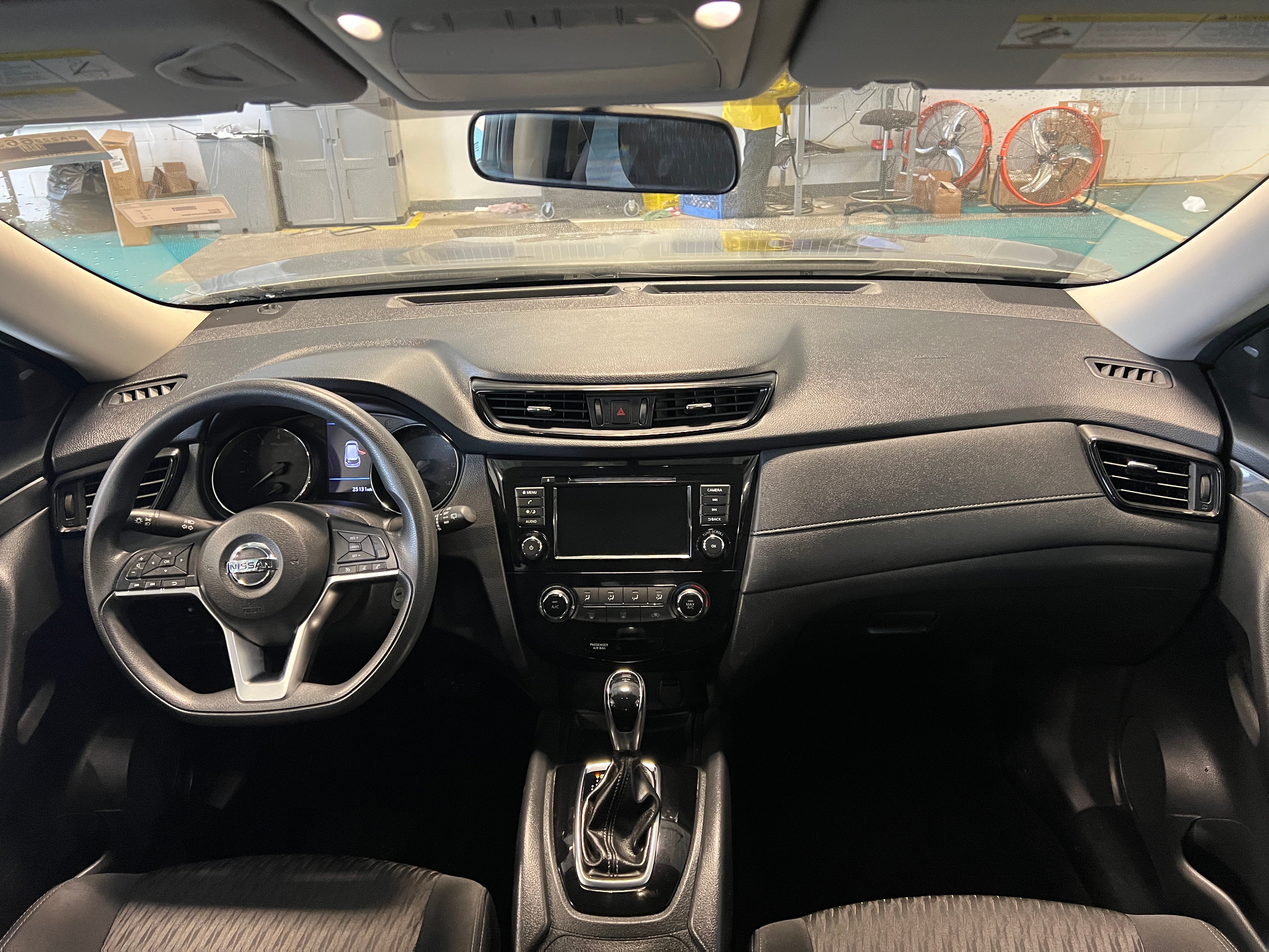 2018 Nissan Rogue S 3