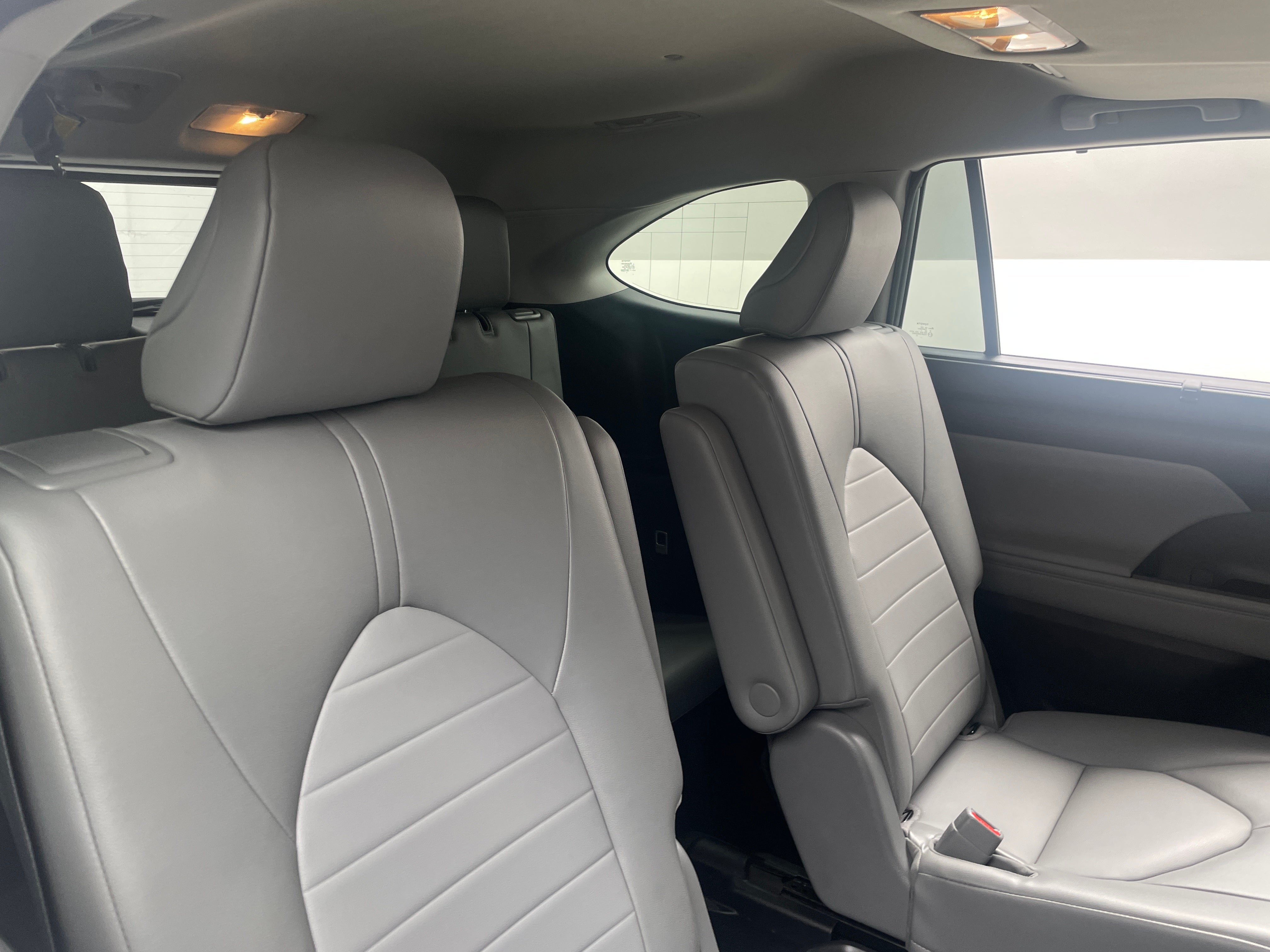 2021 Toyota Highlander XLE 6