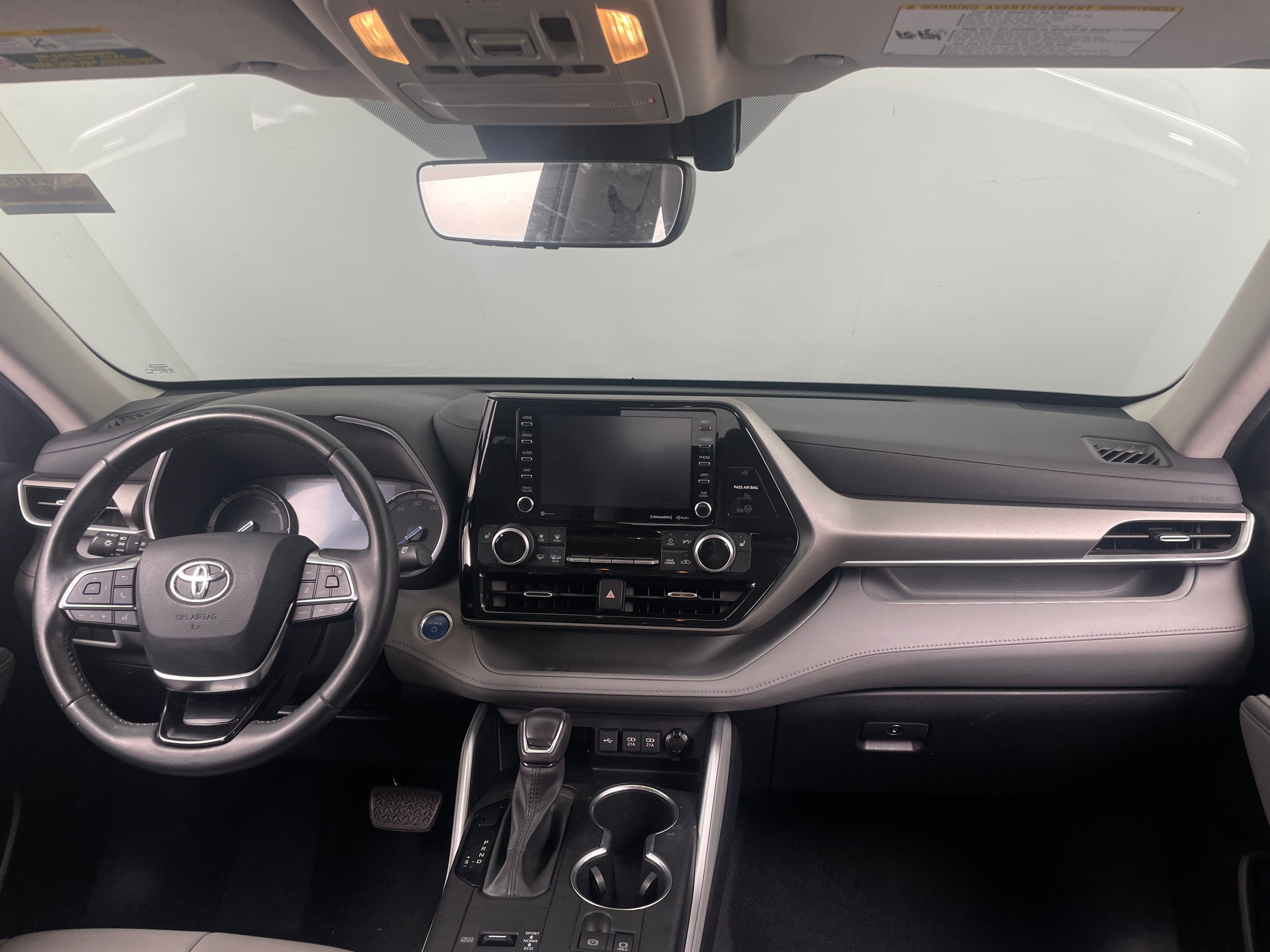 2021 Toyota Highlander XLE 3