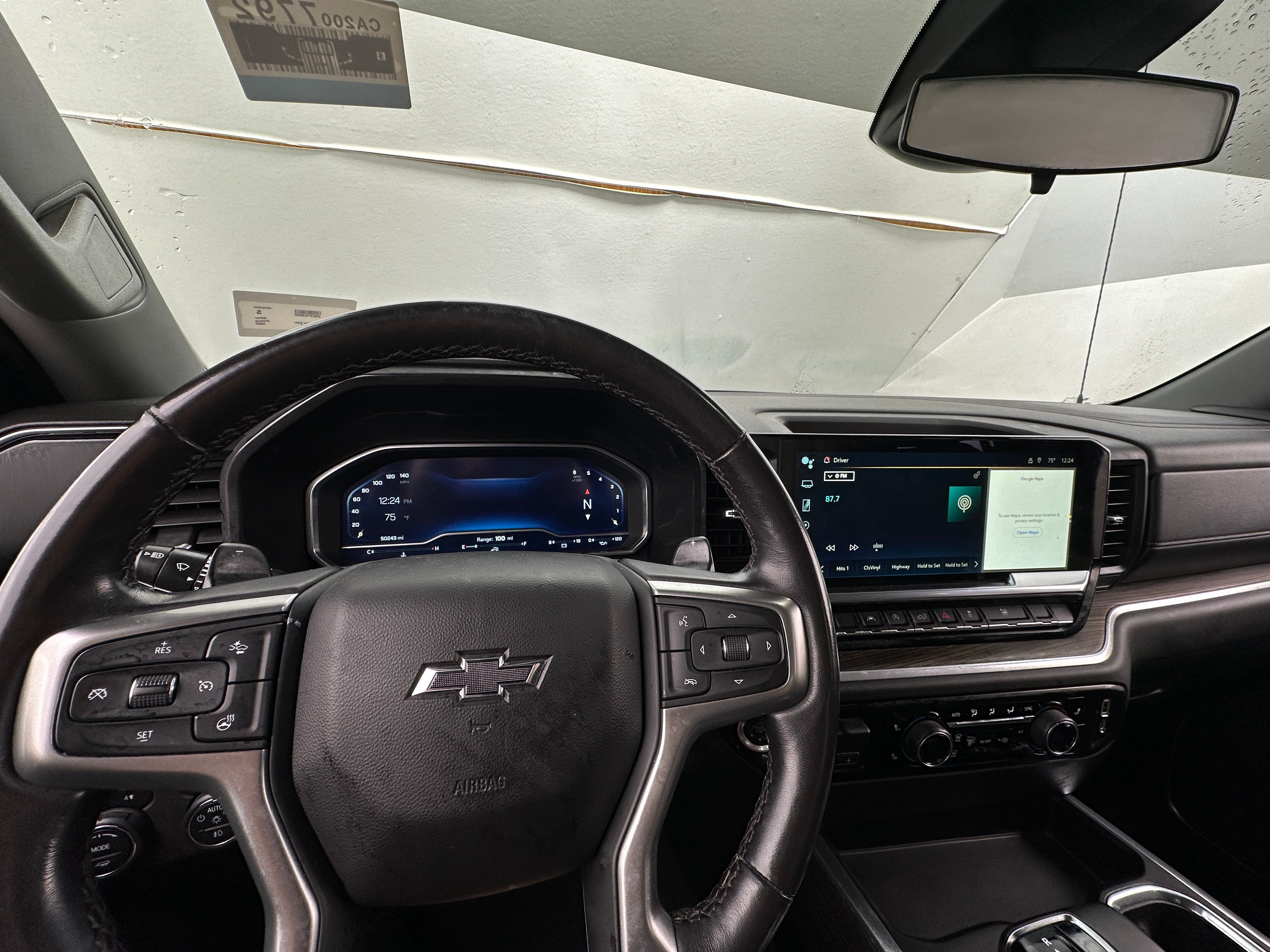 2022 Chevrolet Silverado 1500 RST 3