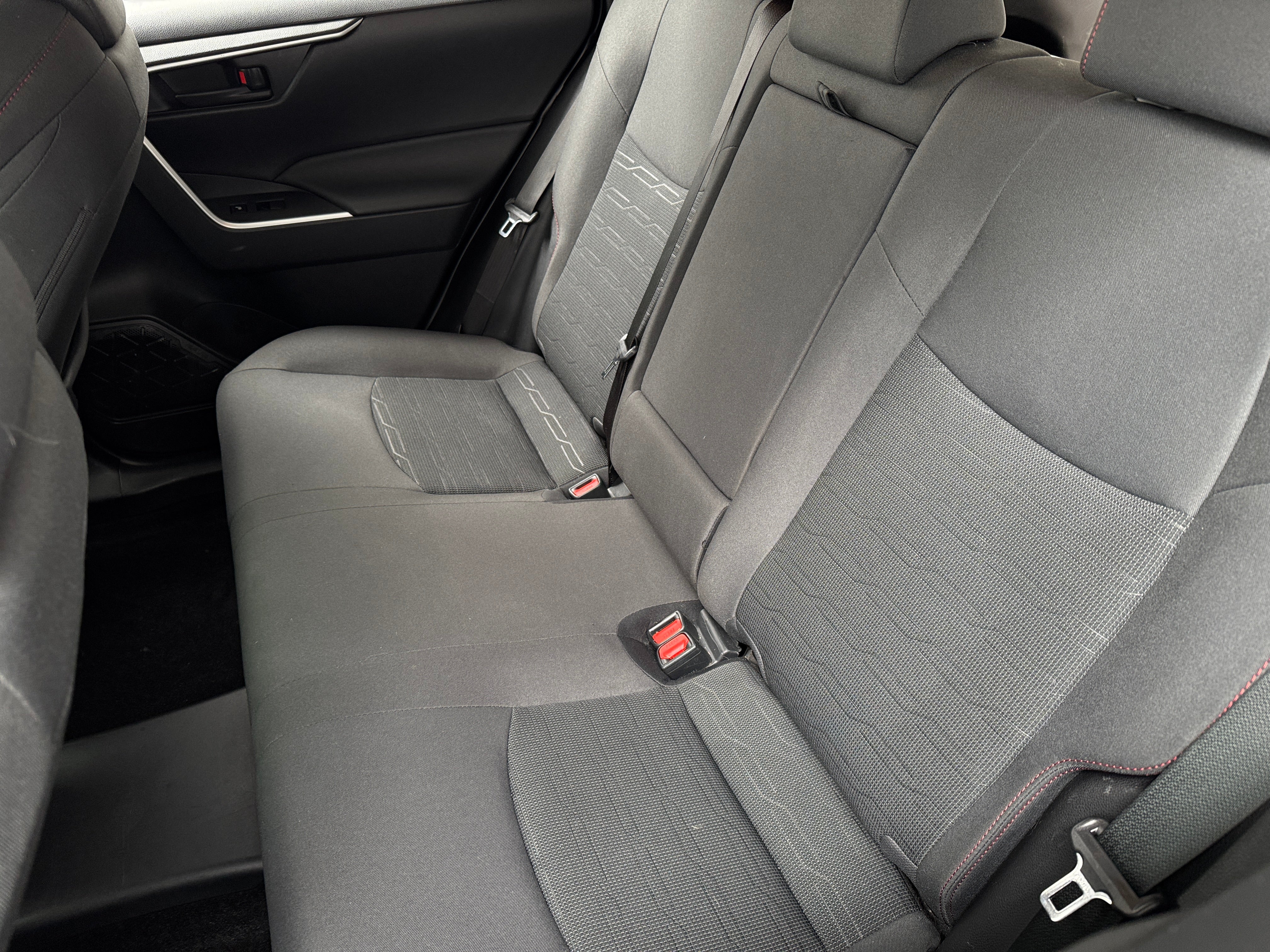 2021 Toyota RAV4 Prime SE 6