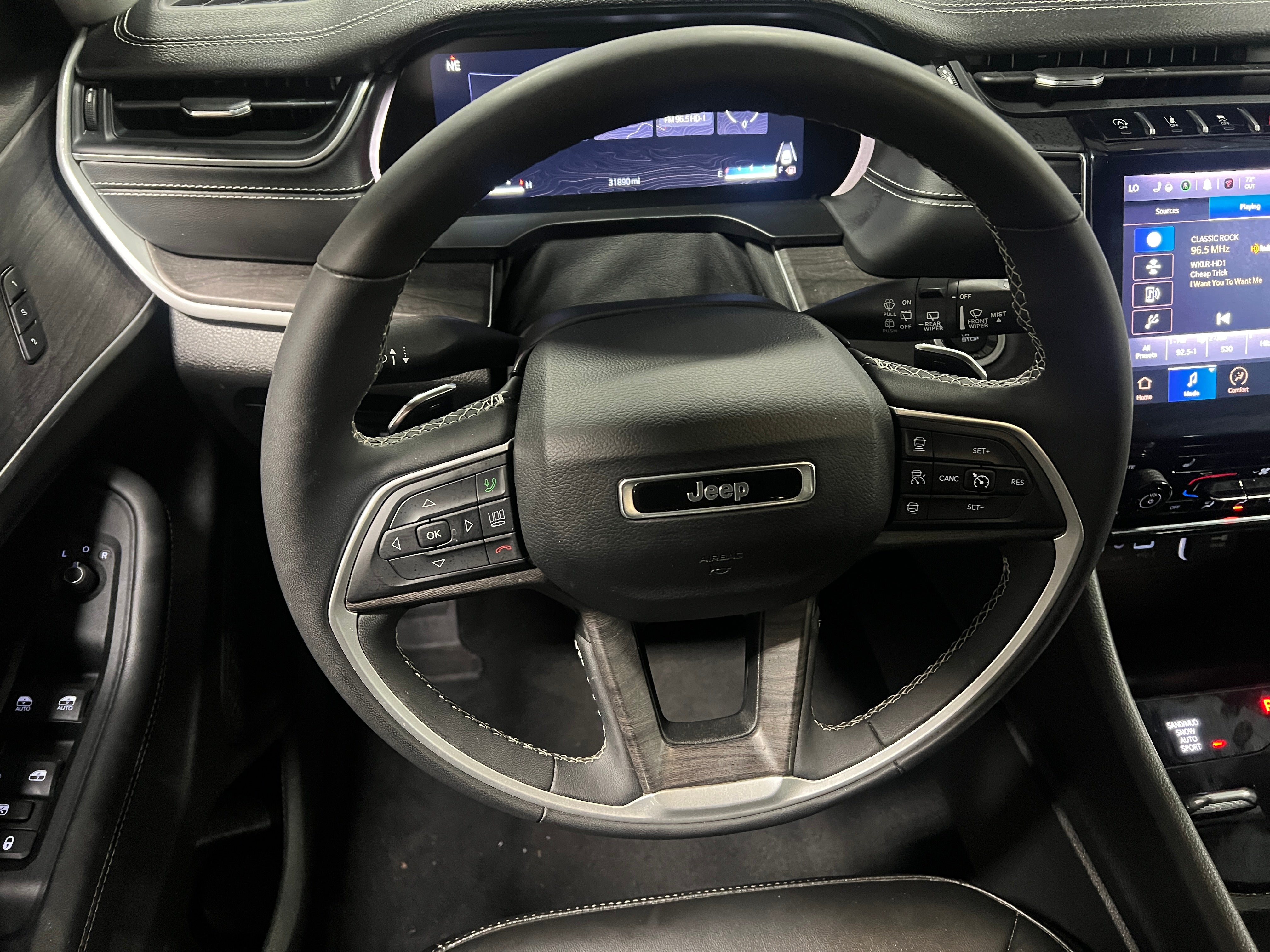 2024 Jeep Grand Cherokee Limited Edition 4