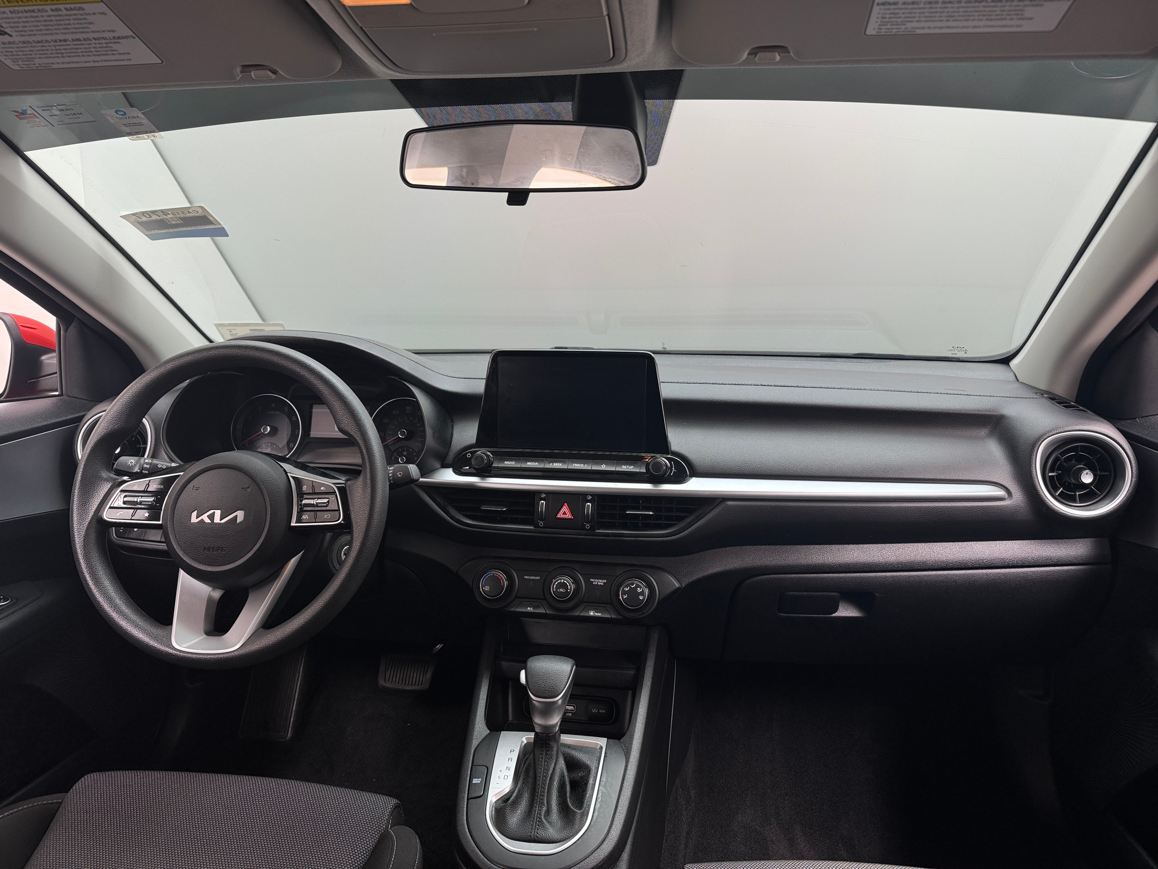 Thumbnail: 2023 Kia Forte - 3