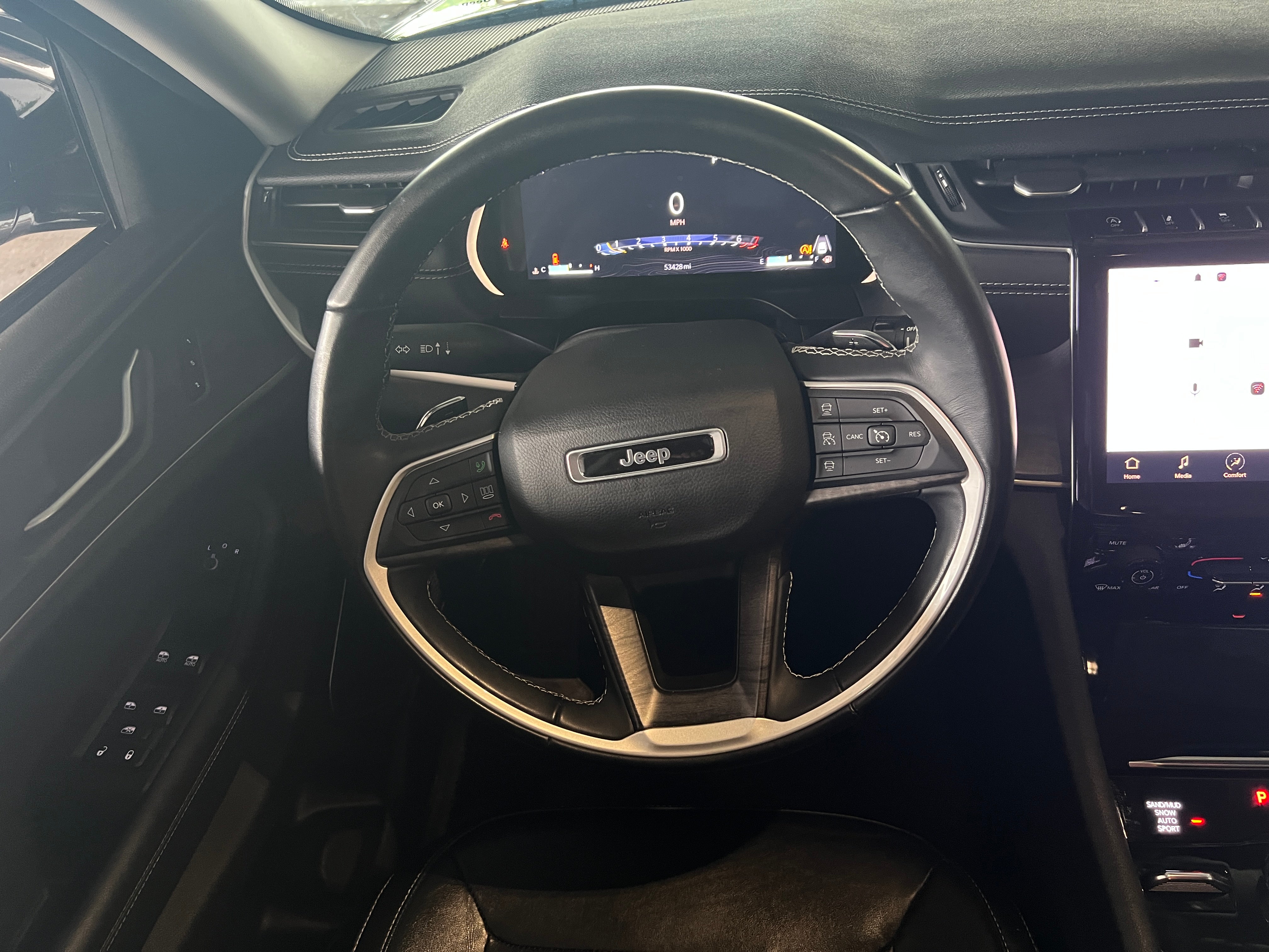 2022 Jeep Grand Cherokee Limited Edition 4