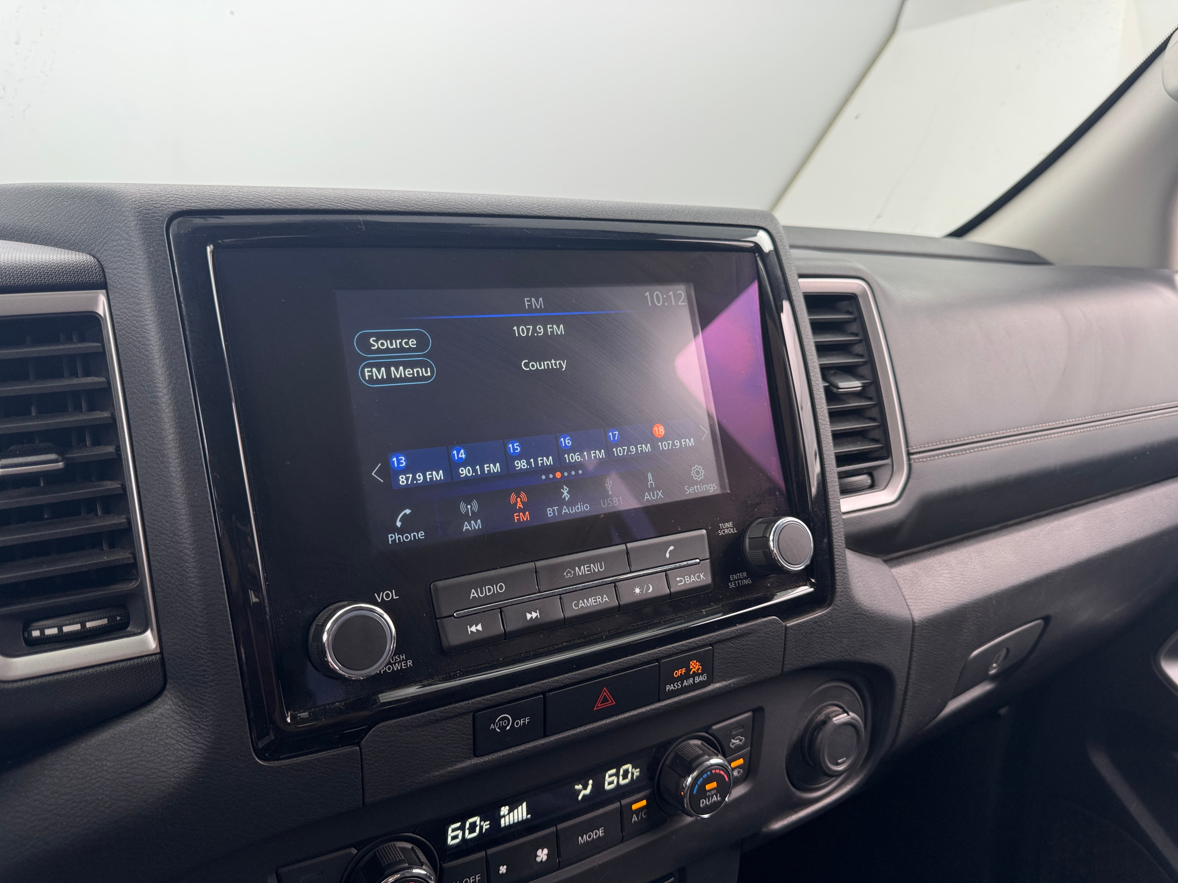 2024 Nissan Frontier SV 4