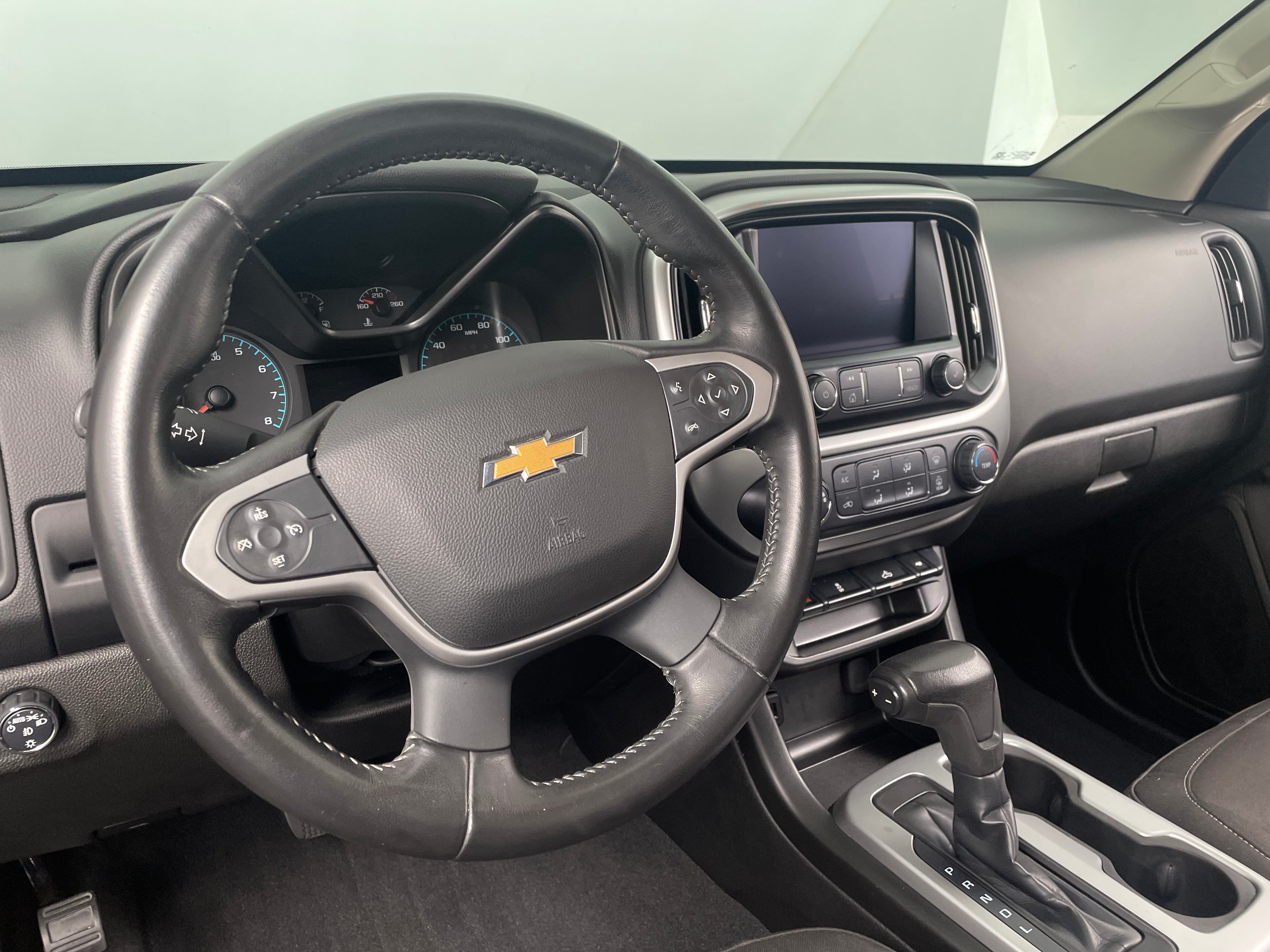 Thumbnail: 2021 Chevrolet Colorado - 5