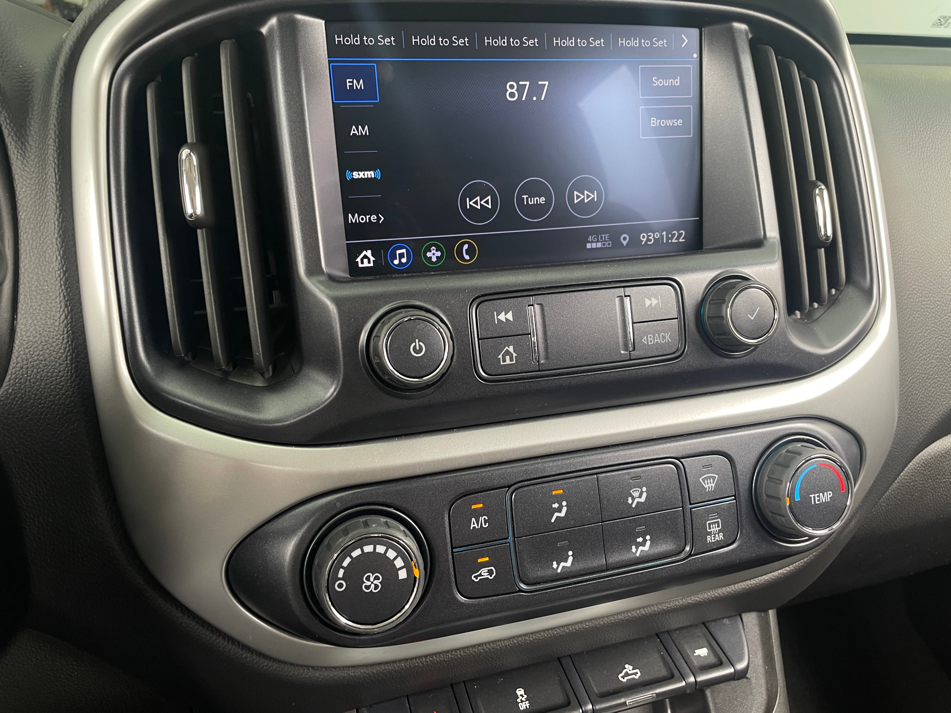 Thumbnail: 2021 Chevrolet Colorado - 4