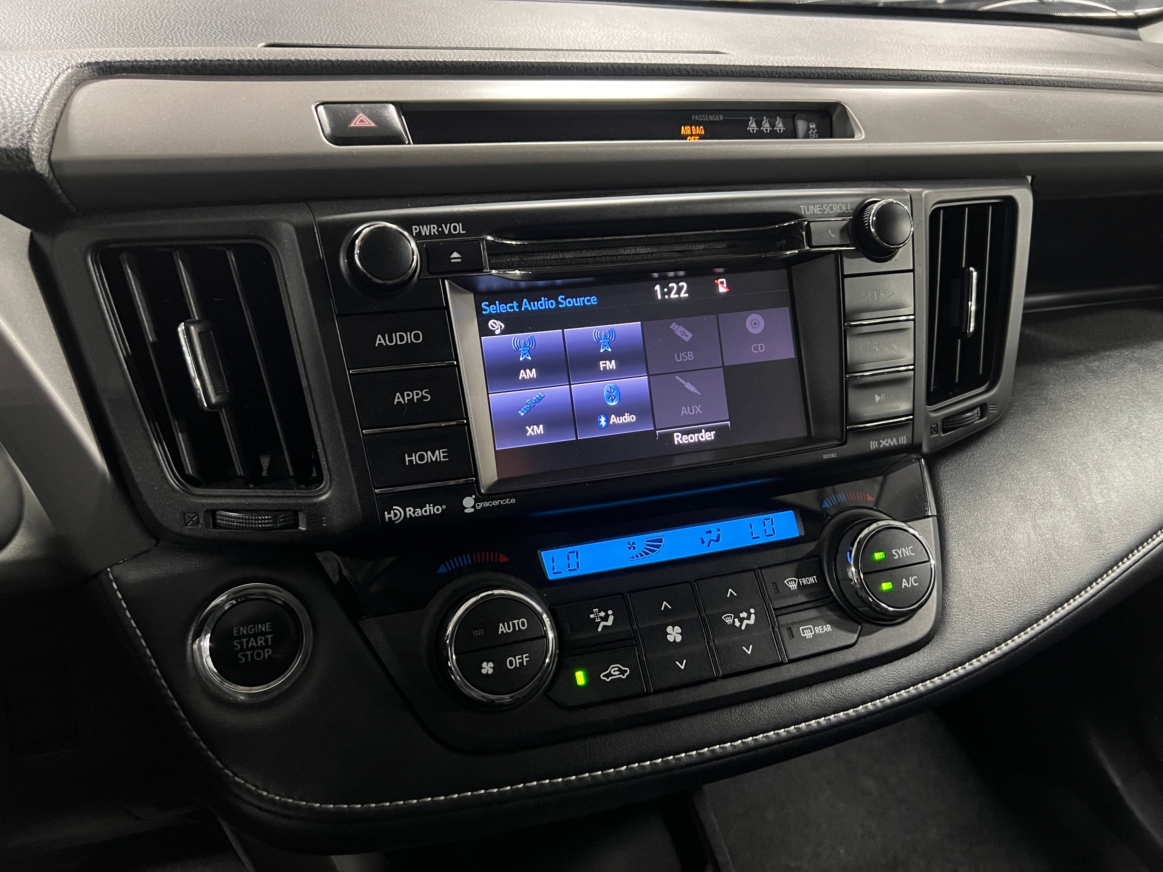 2018 Toyota RAV4 XLE 4
