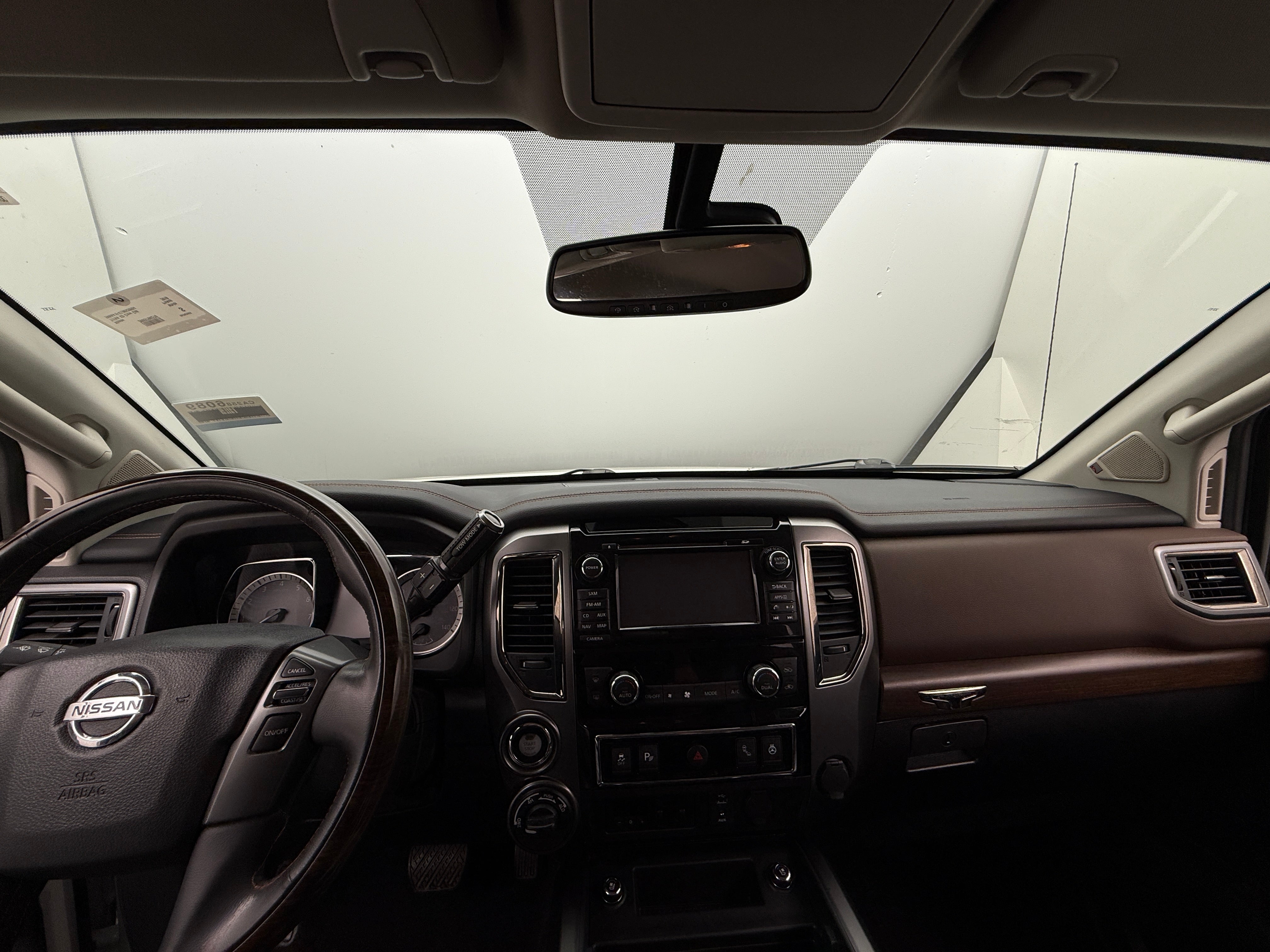 2018 Nissan Titan Platinum Reserve 2
