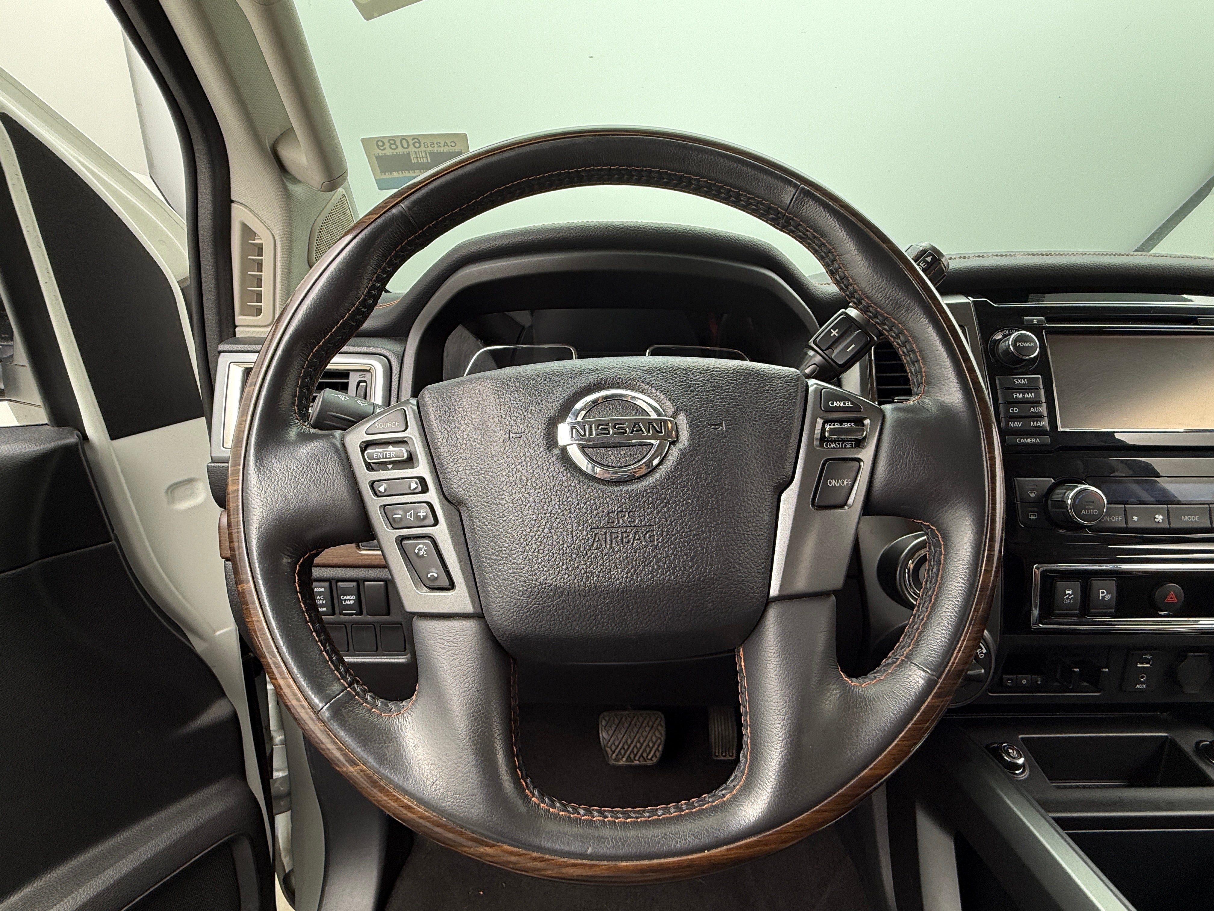 2018 Nissan Titan Platinum Reserve 4
