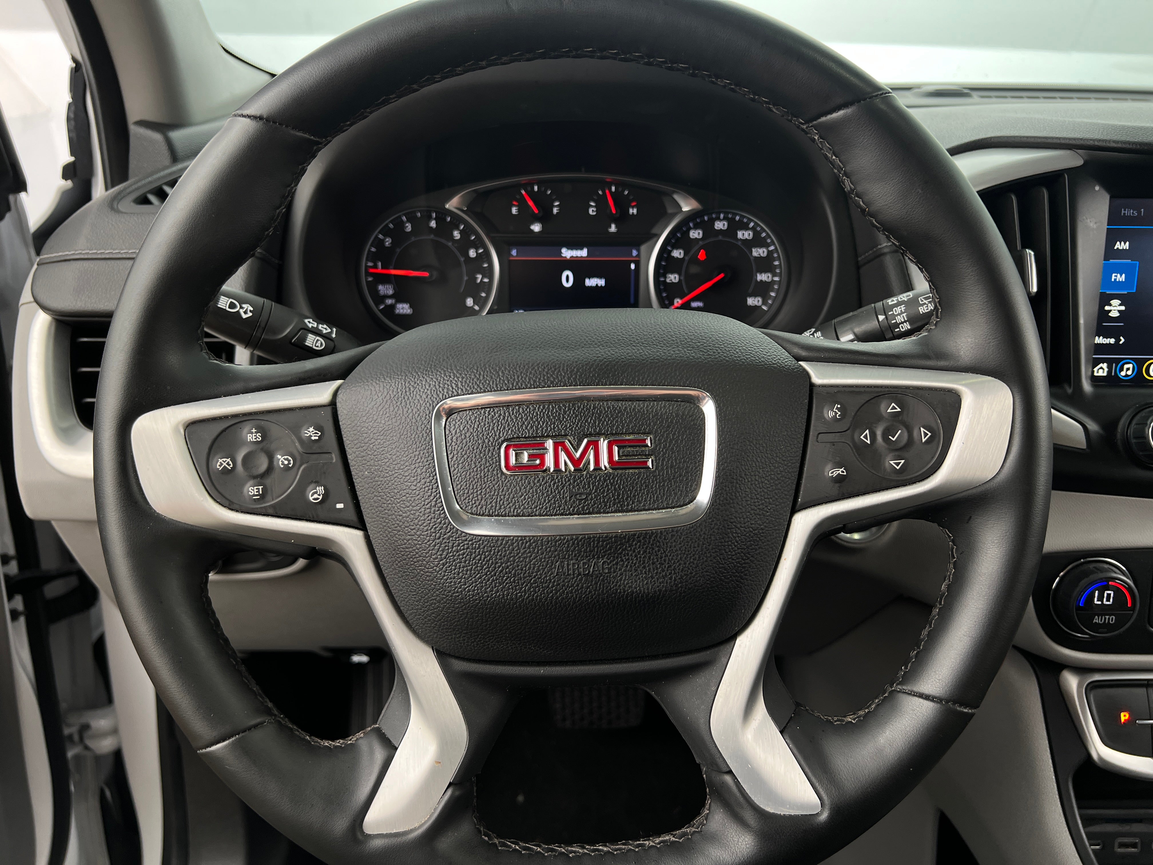 2023 GMC Terrain SLT 4