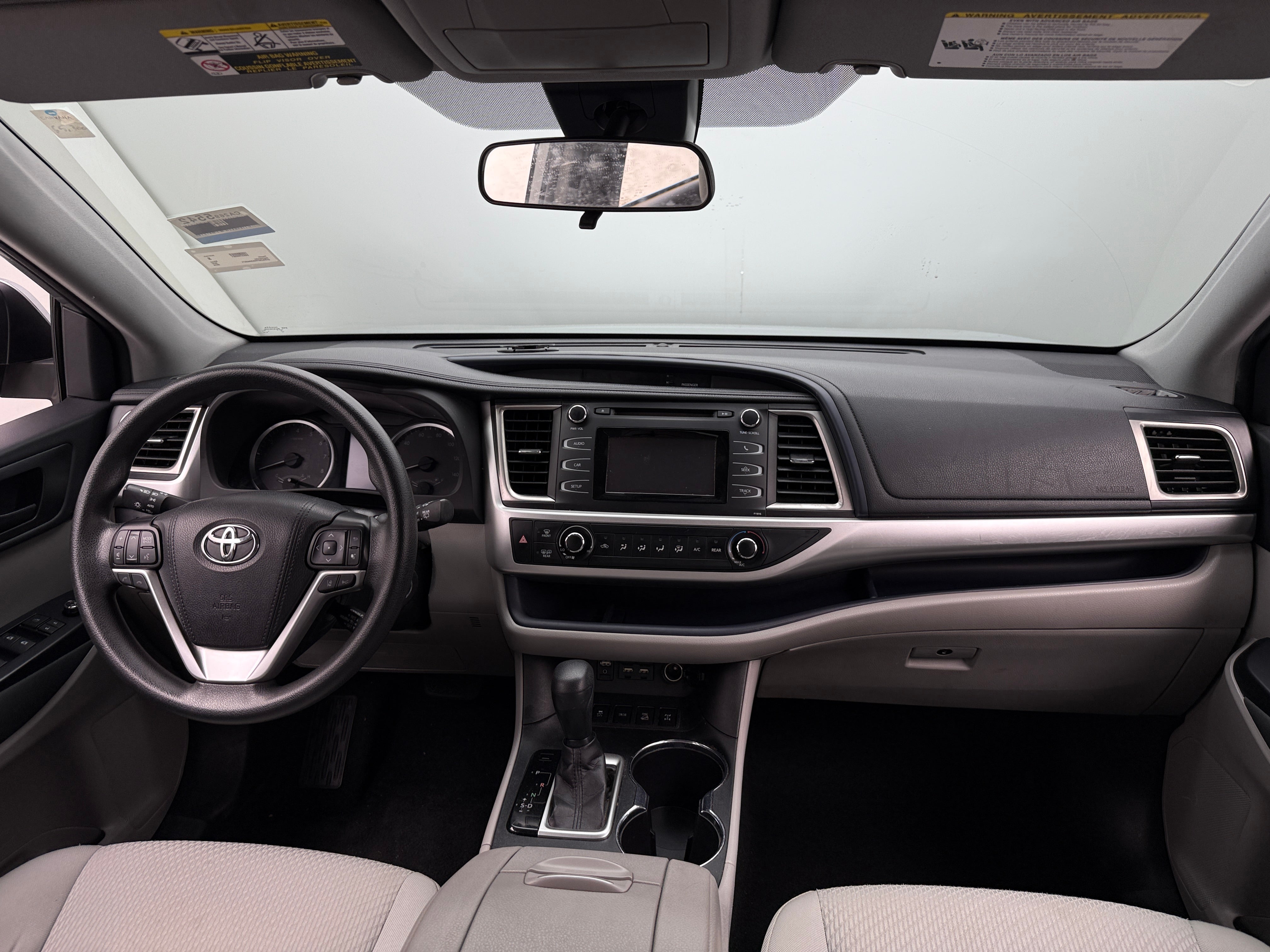 2019 Toyota Highlander LE 3
