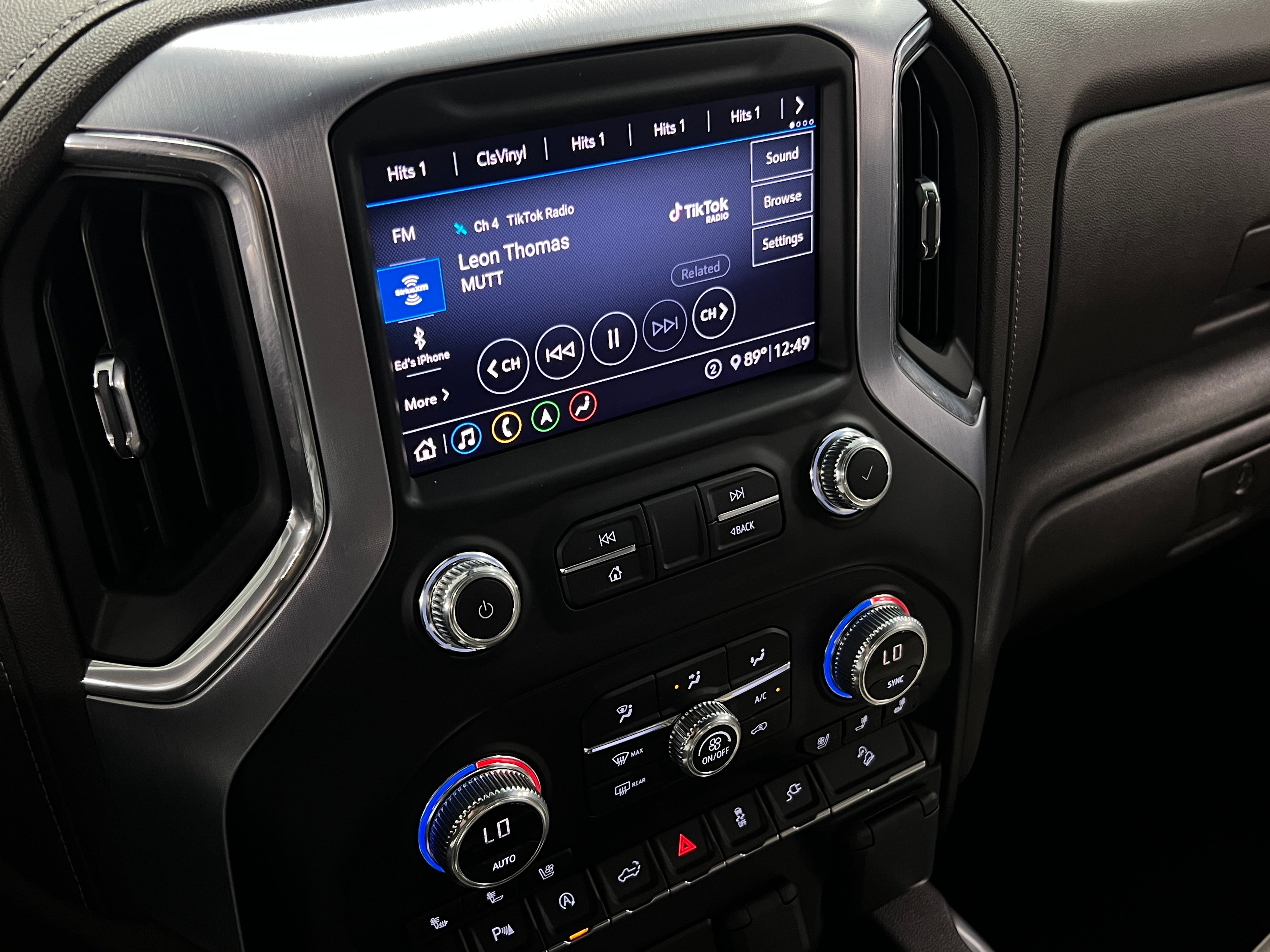 2020 GMC Sierra 1500 SLT 3