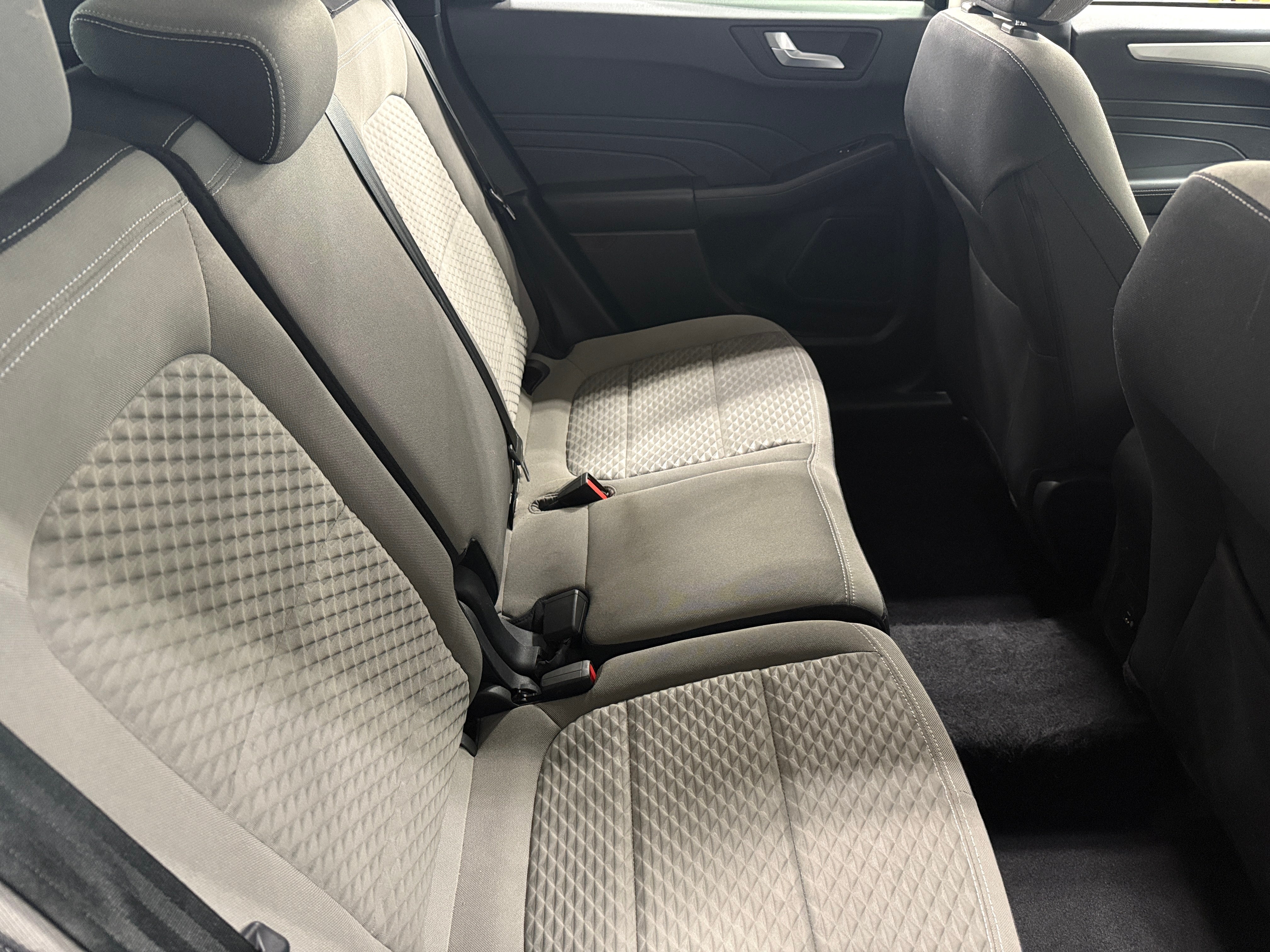 2021 Ford Escape SE 6