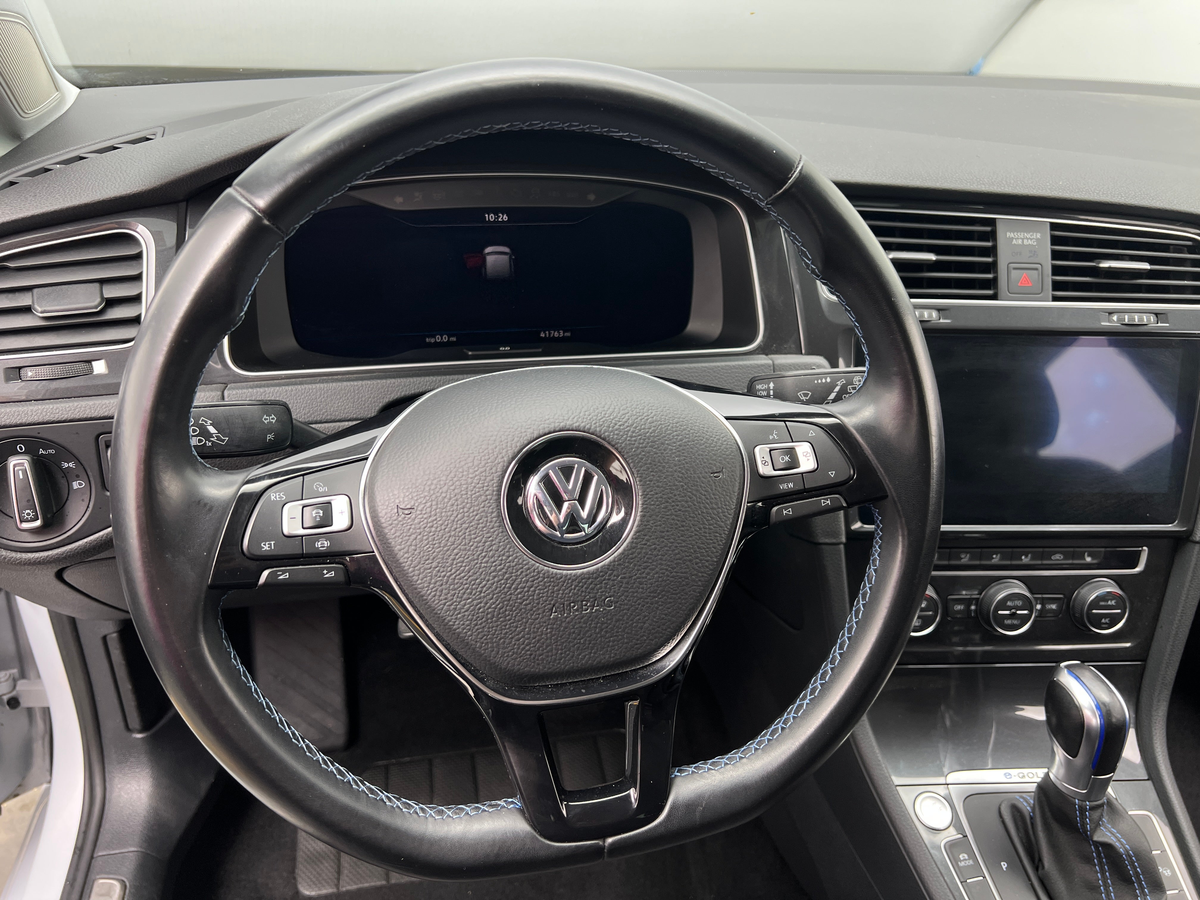 2019 Volkswagen e-Golf SEL Premium 4