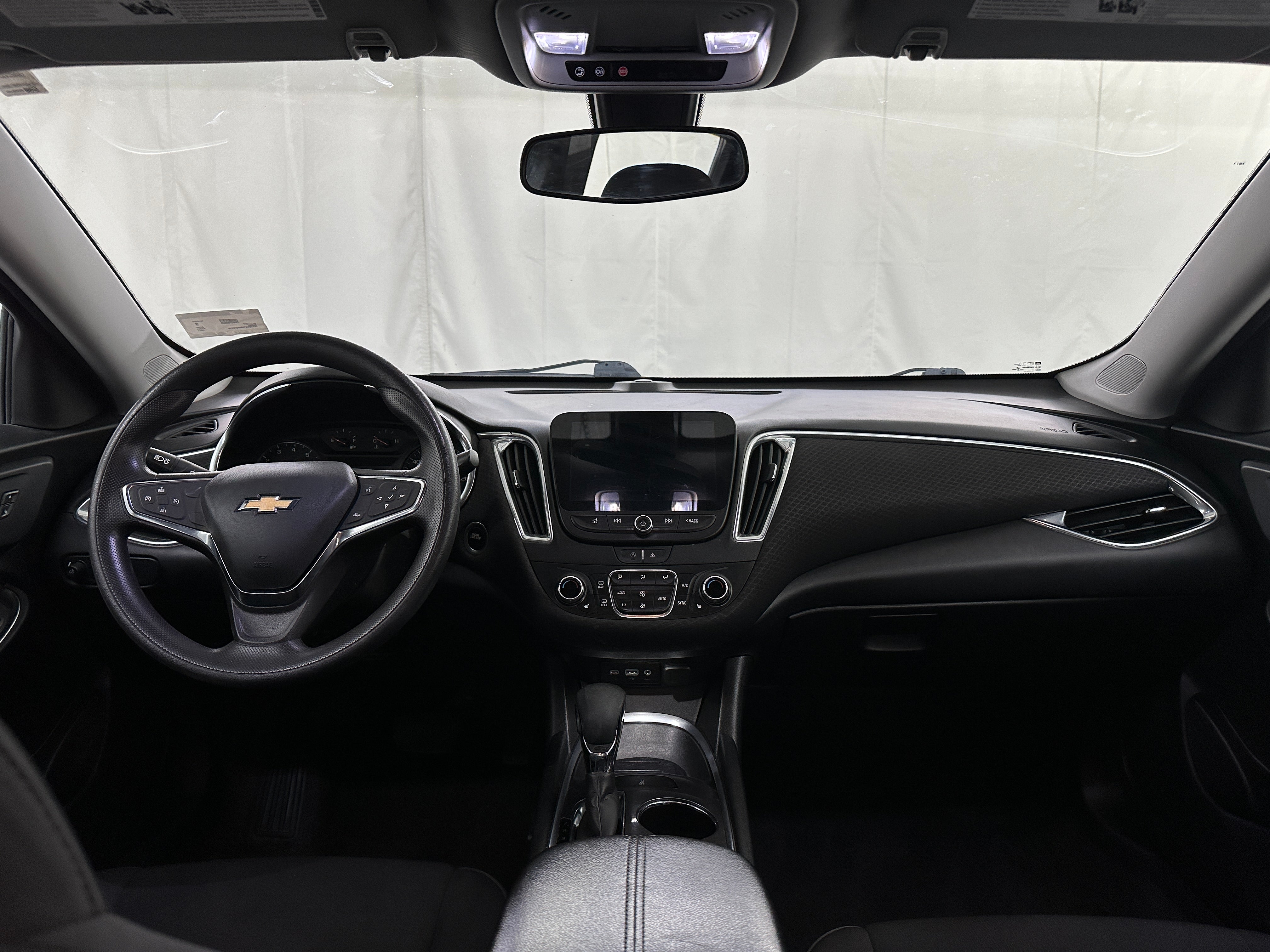 2021 Chevrolet Malibu LT 3