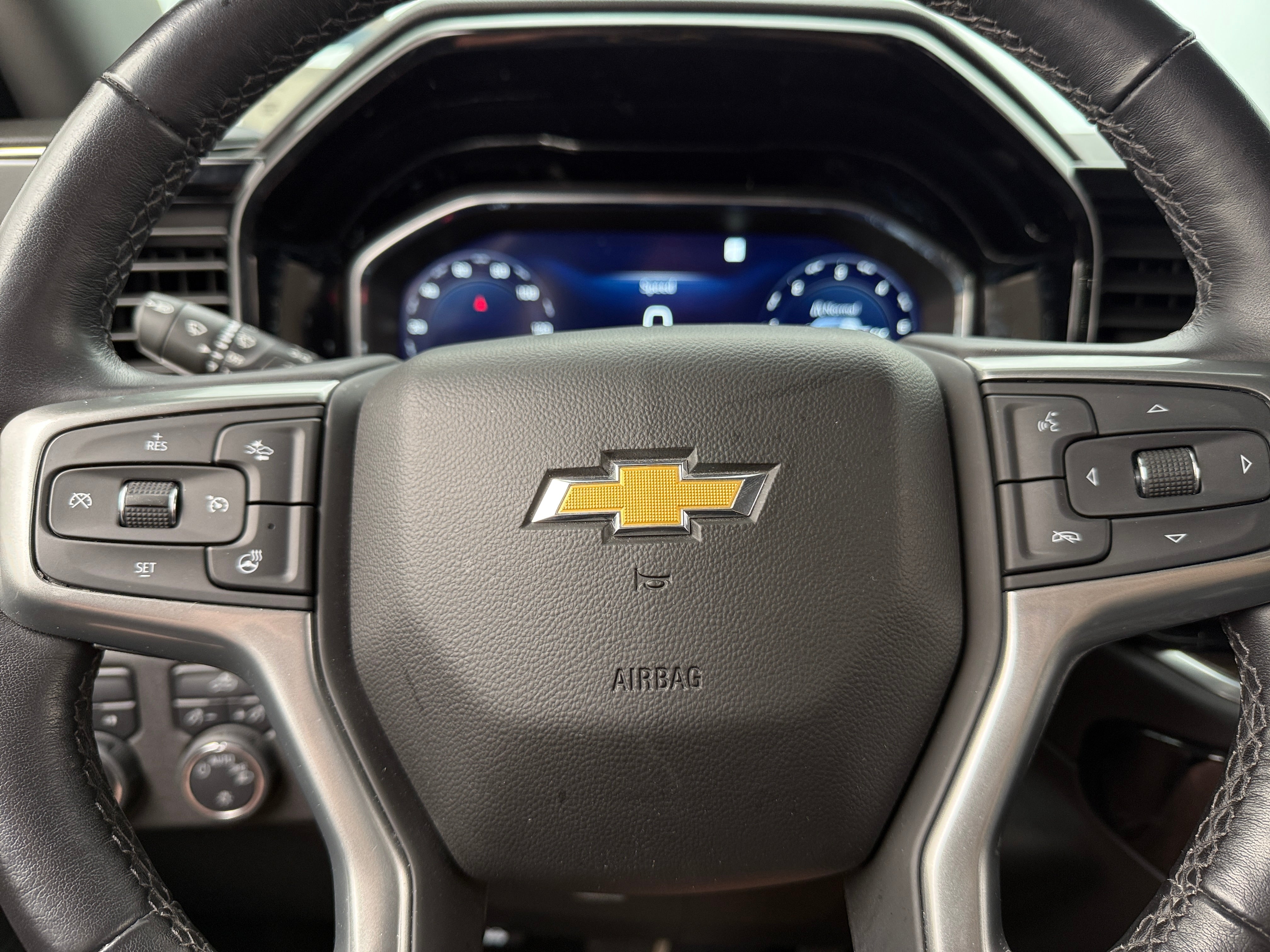 2022 Chevrolet Silverado 1500 LT 5