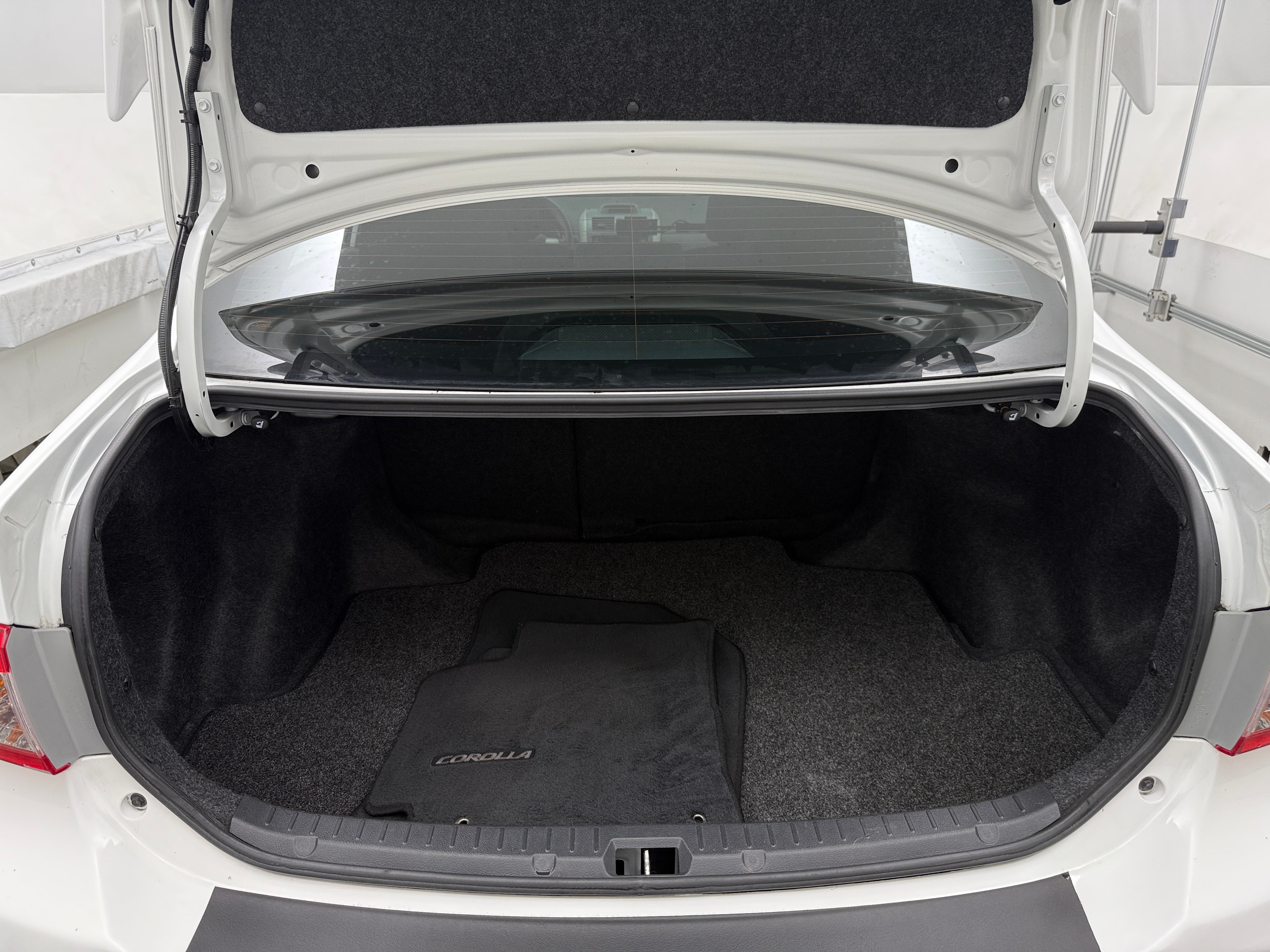 2013 Toyota Corolla S 7