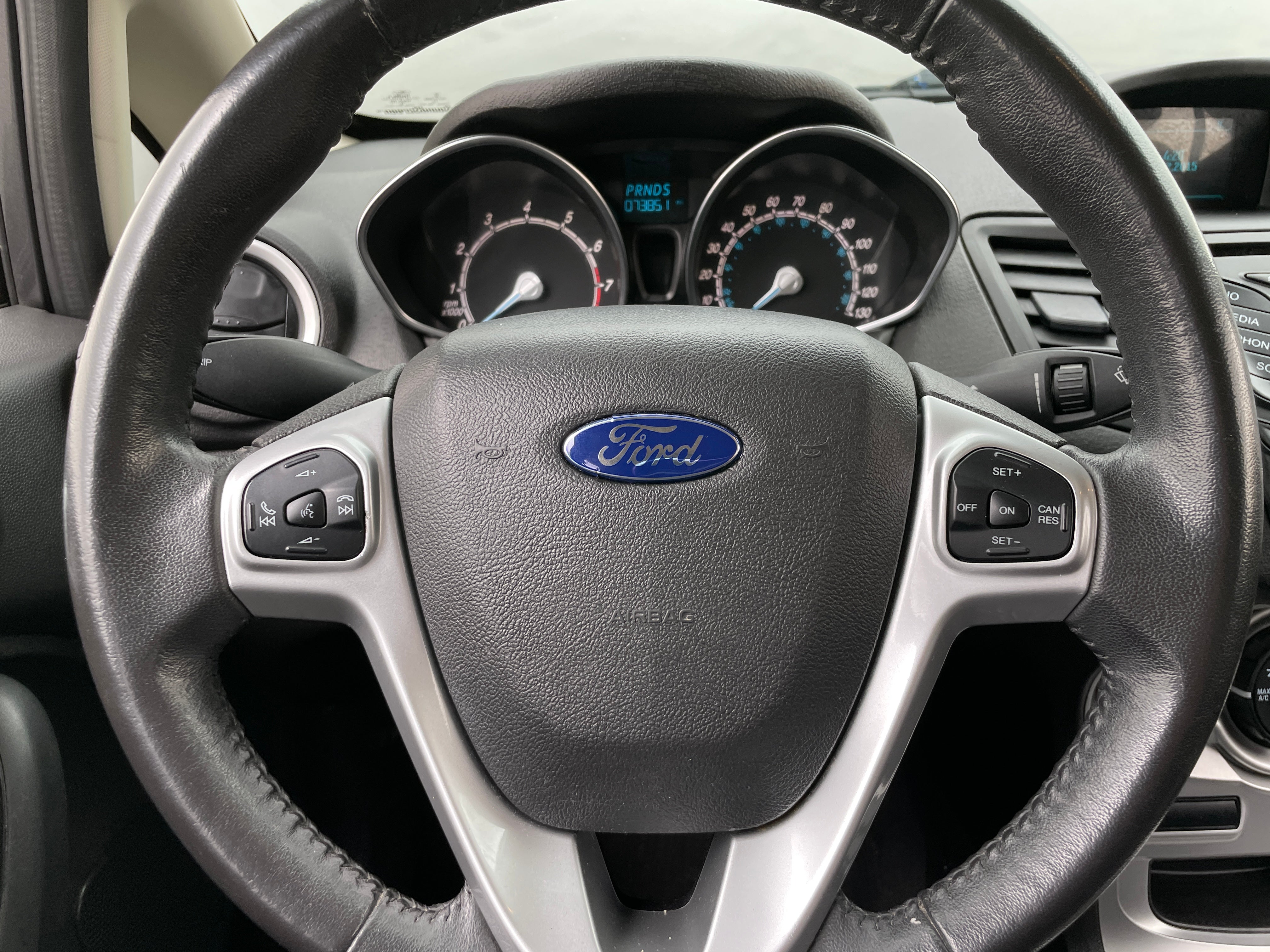 2015 Ford Fiesta SE 5