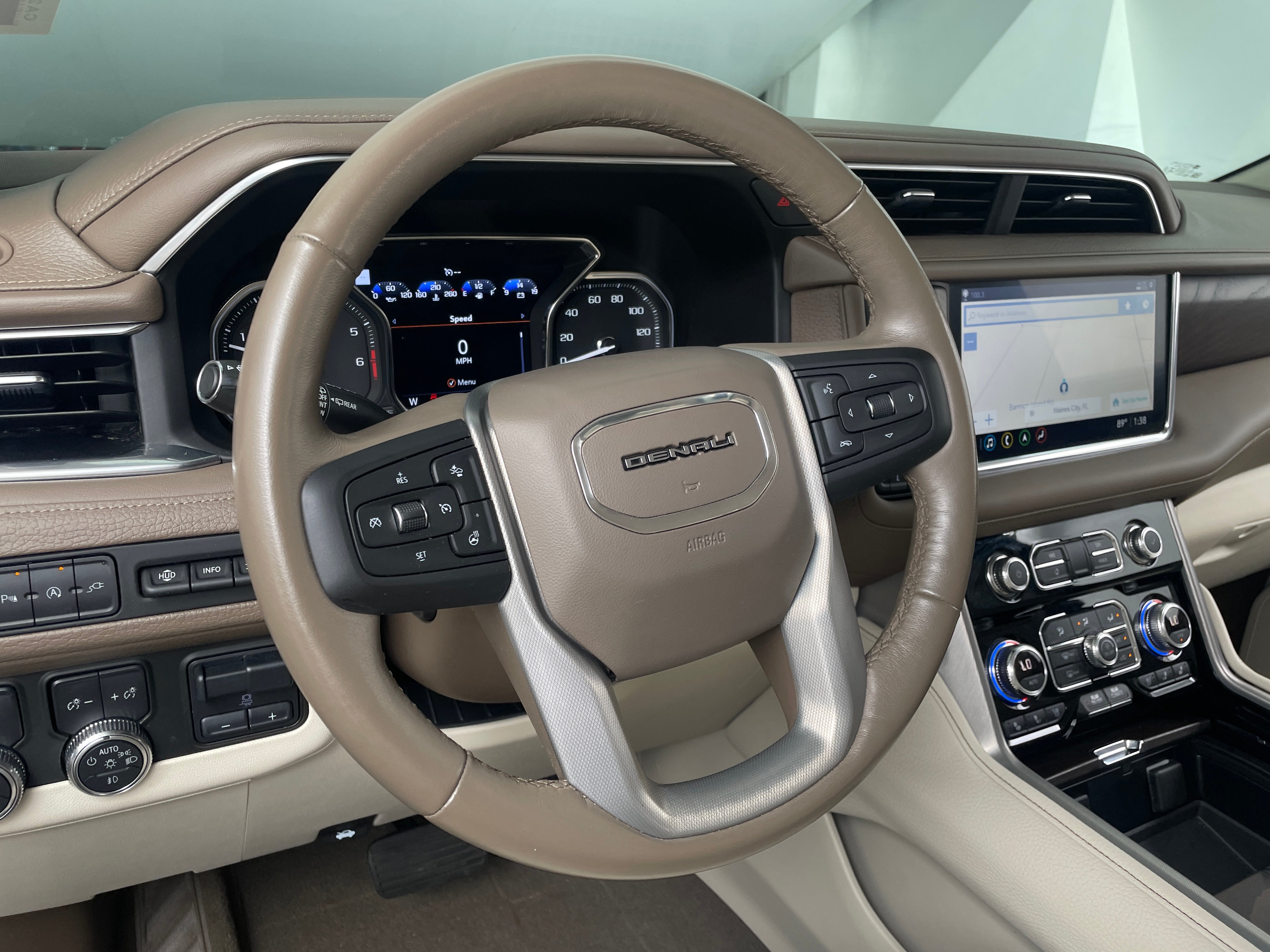2021 GMC Yukon Denali 4
