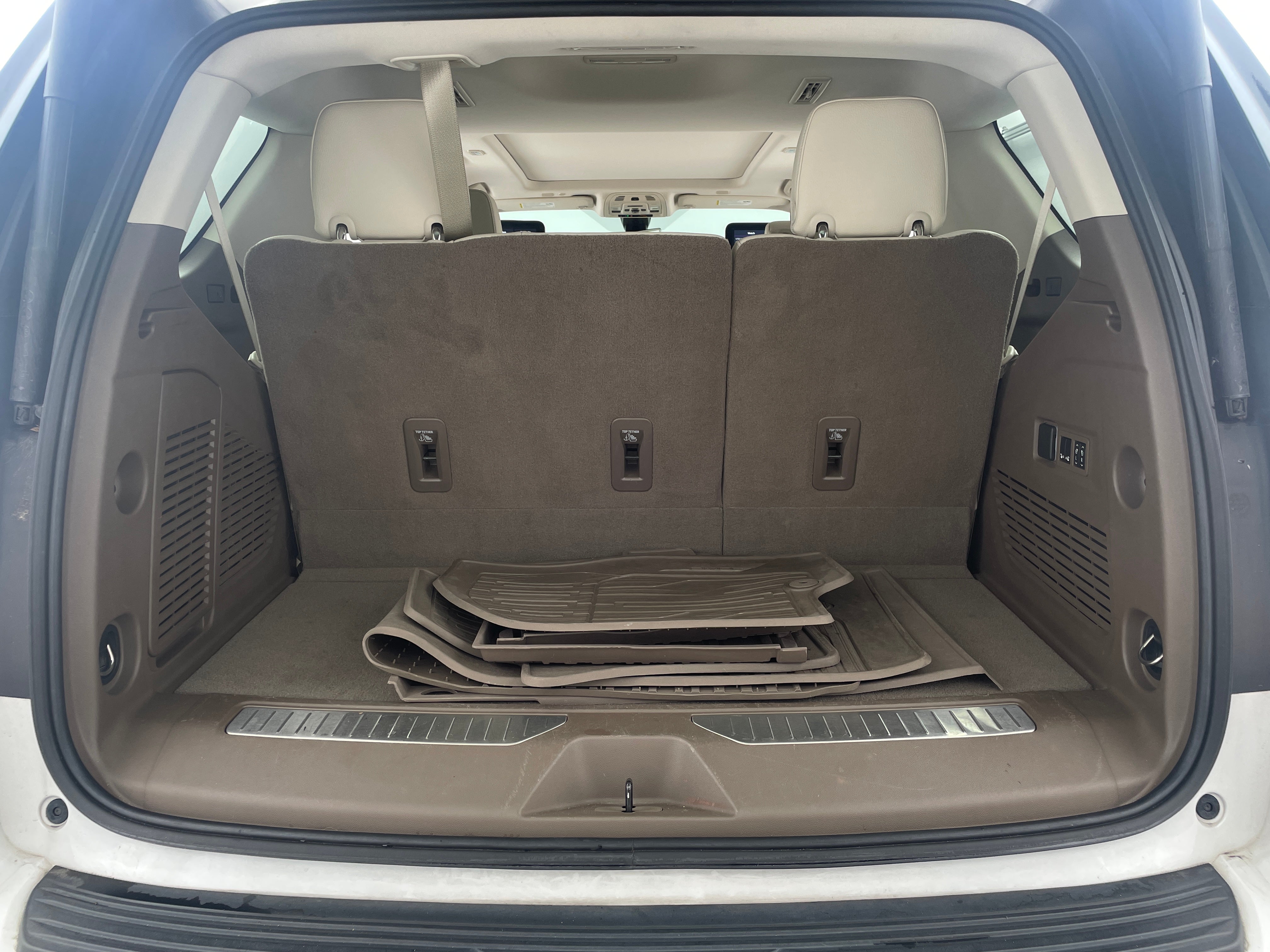 2021 GMC Yukon Denali 6