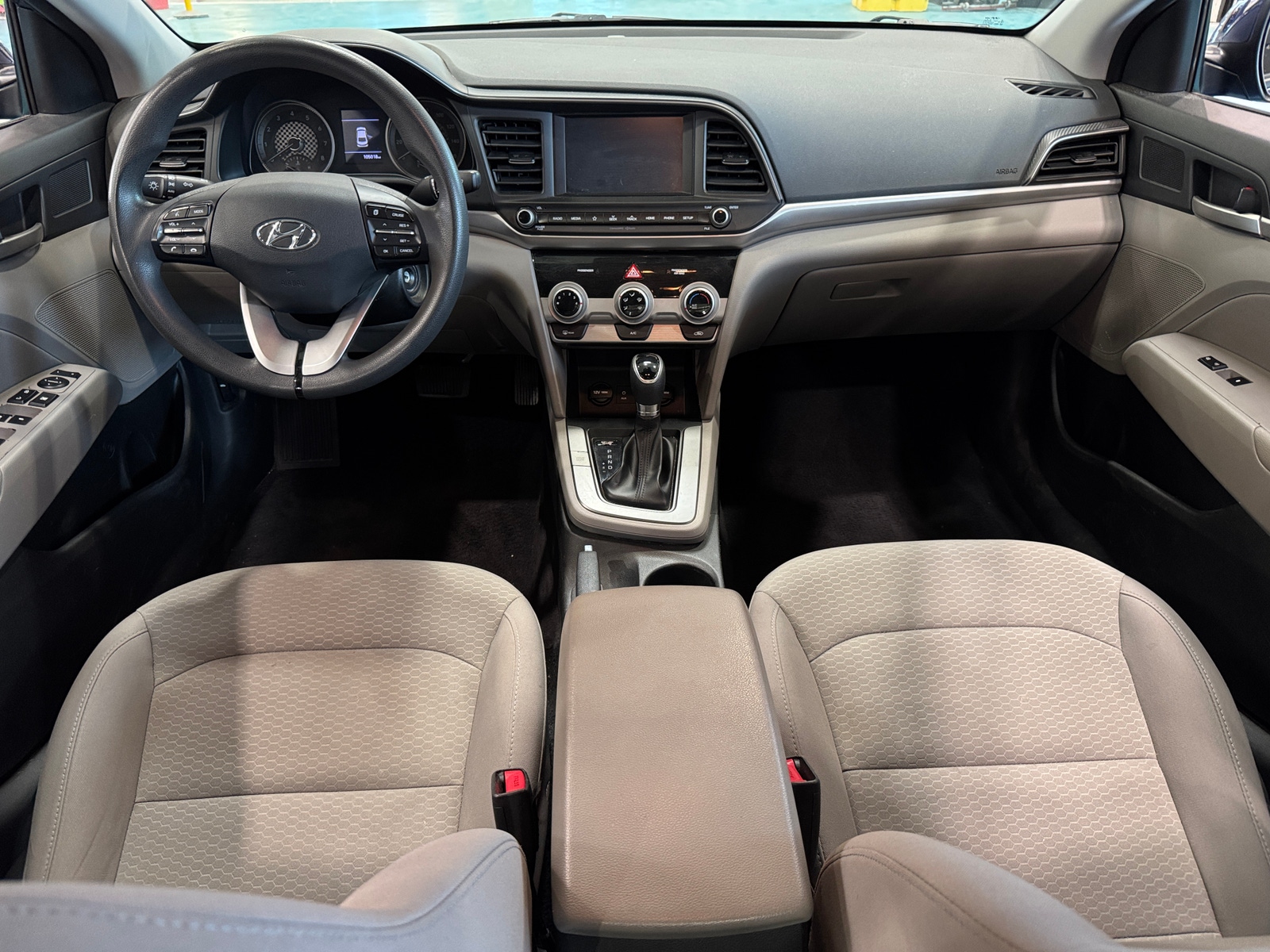 Thumbnail: 2019 Hyundai Elantra - 3