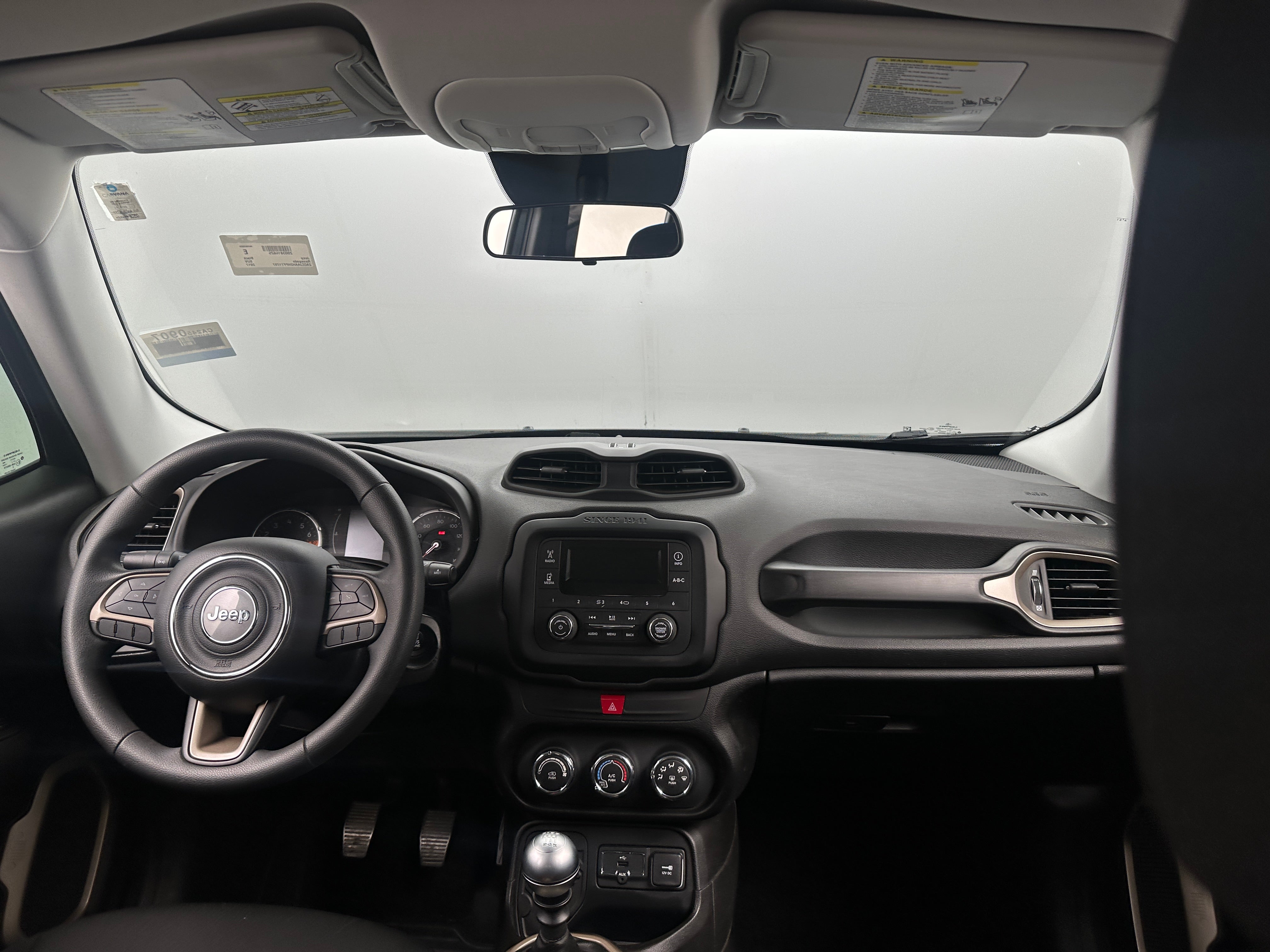 2017 Jeep Renegade Sport 3