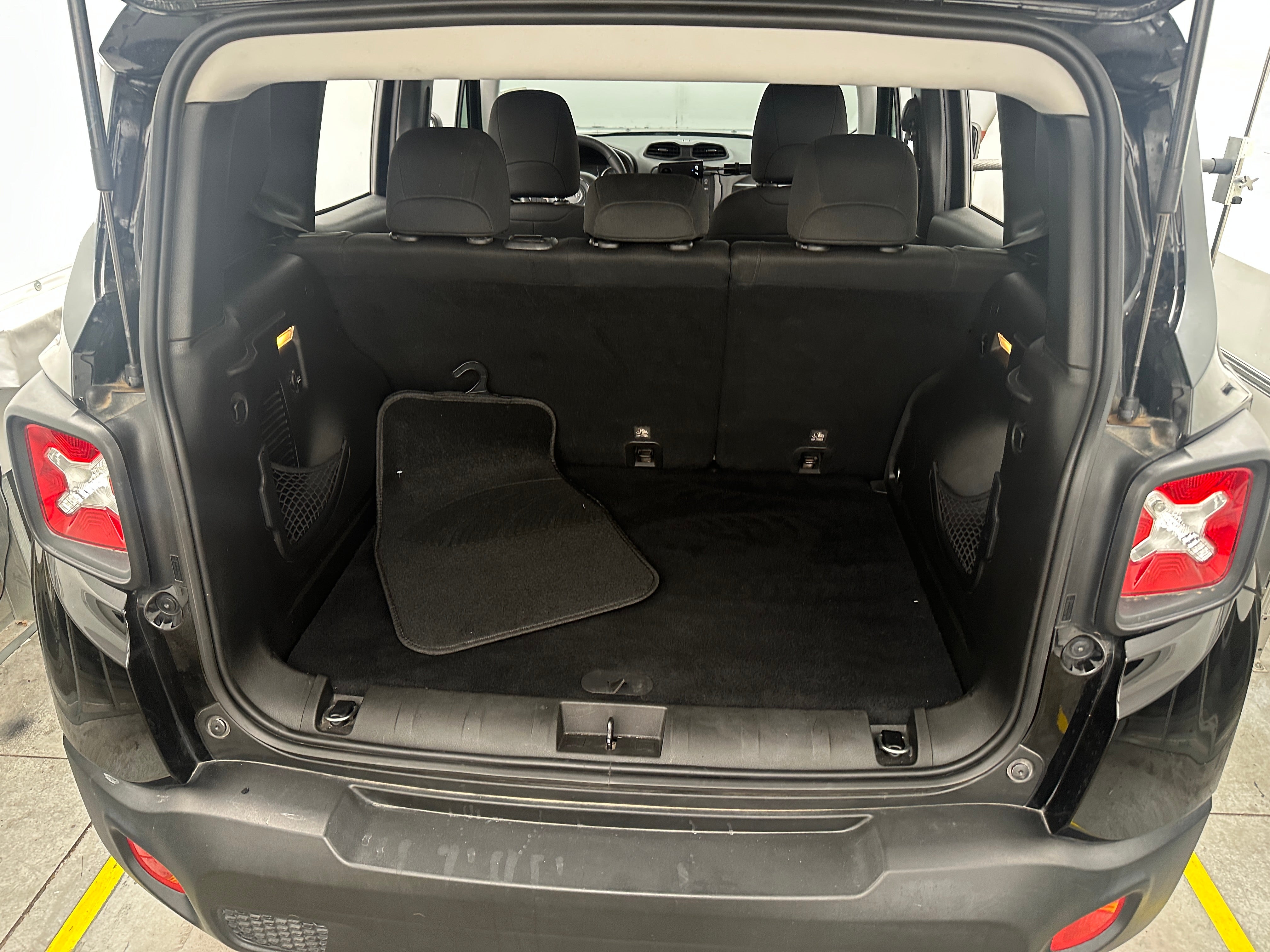 2017 Jeep Renegade Sport 7