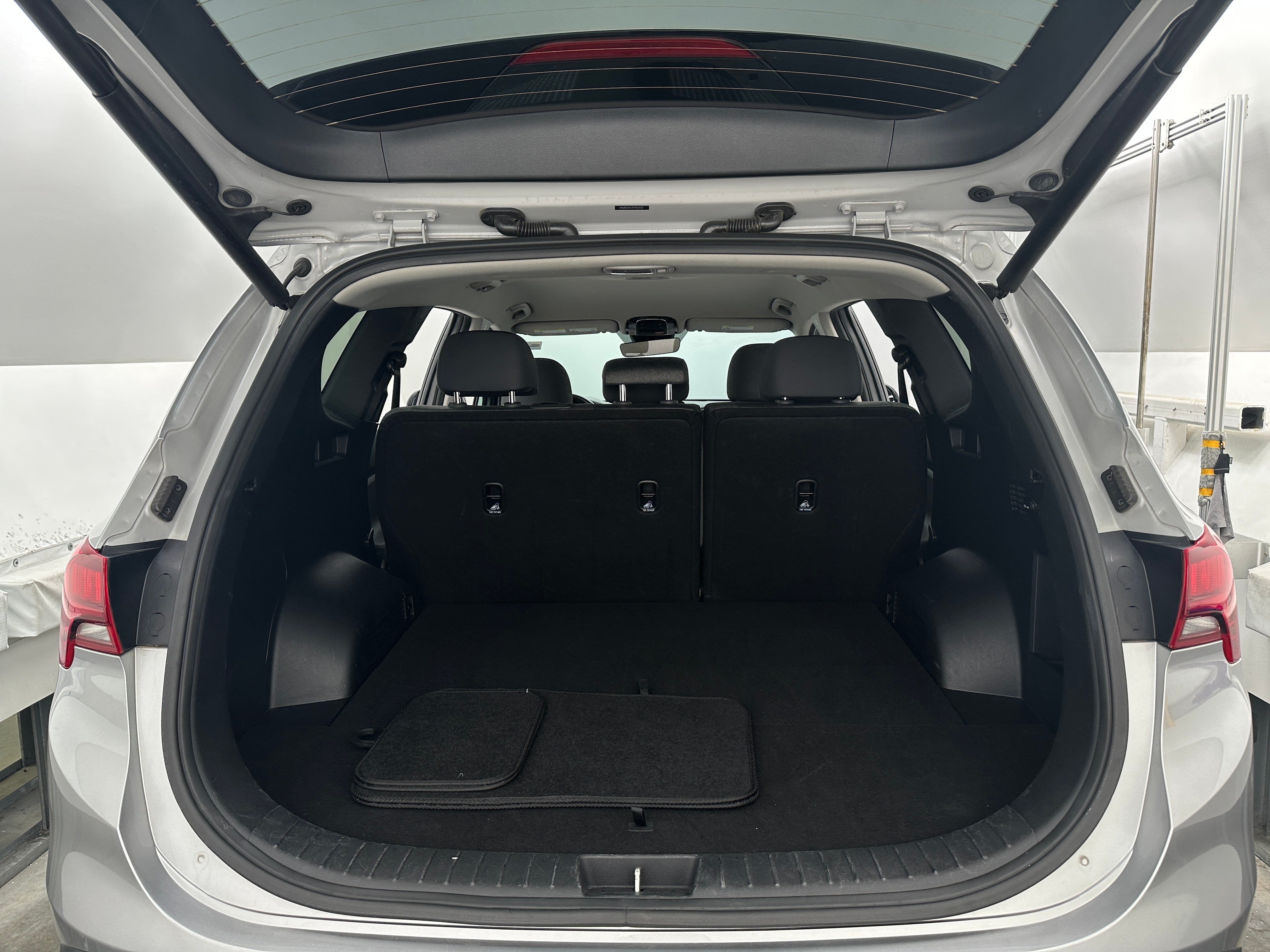 2023 Hyundai Santa Fe SEL 7