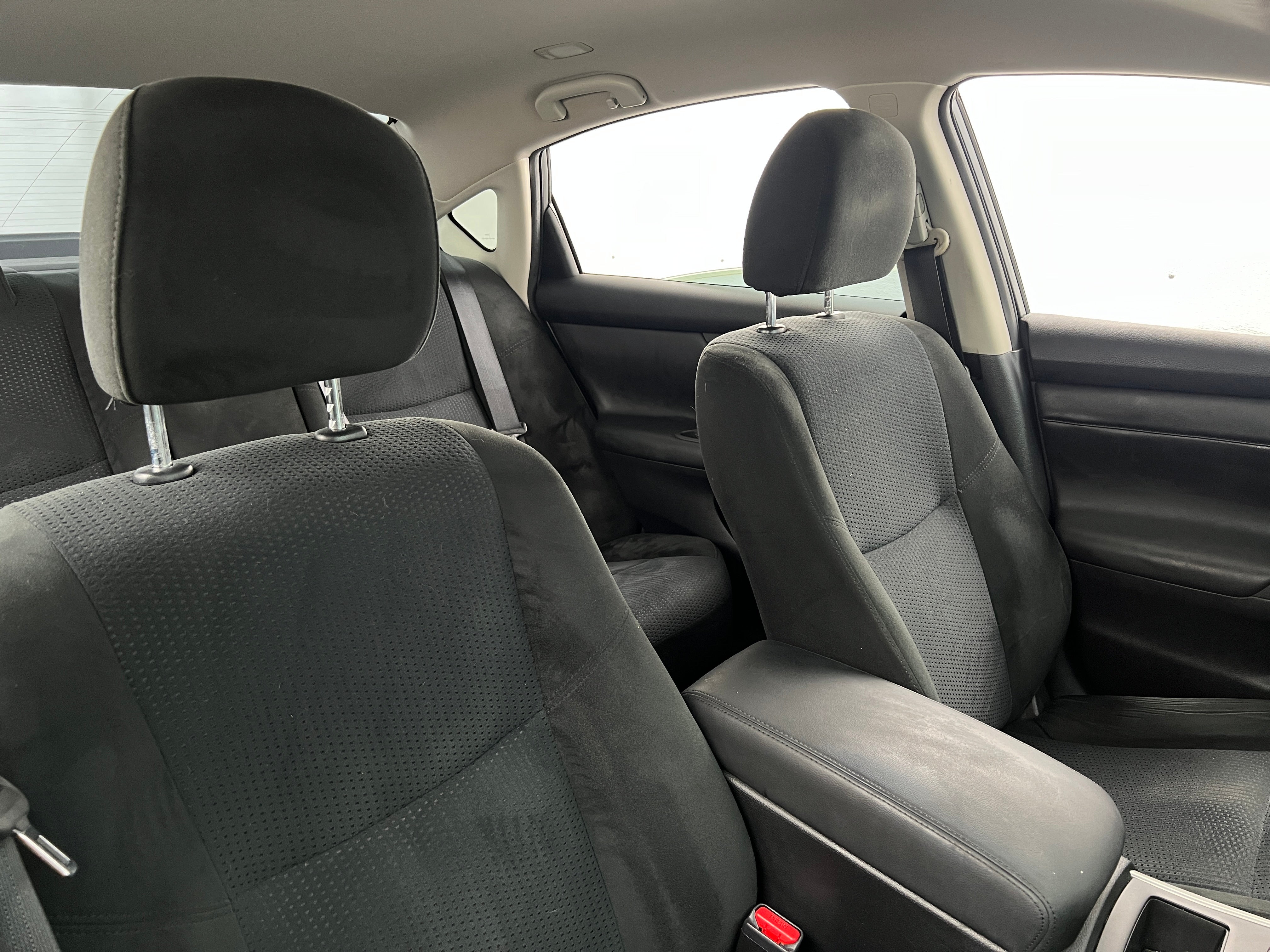2015 Nissan Altima S 2