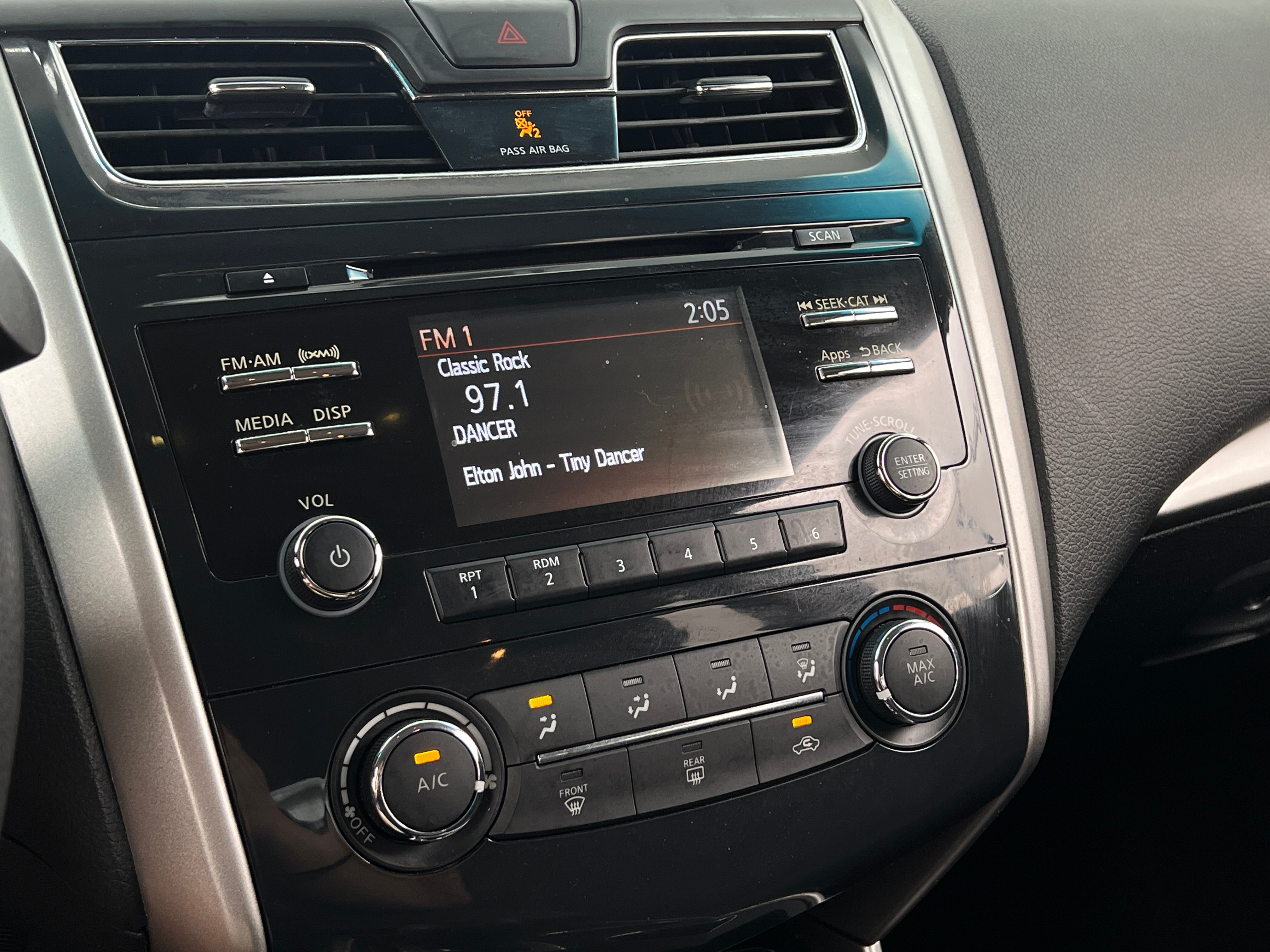 2015 Nissan Altima S 4