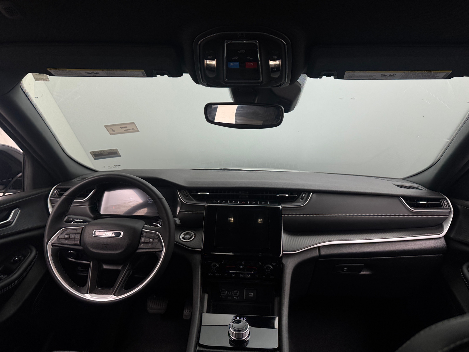Thumbnail: 2023 Jeep Grand Cherokee L - 2