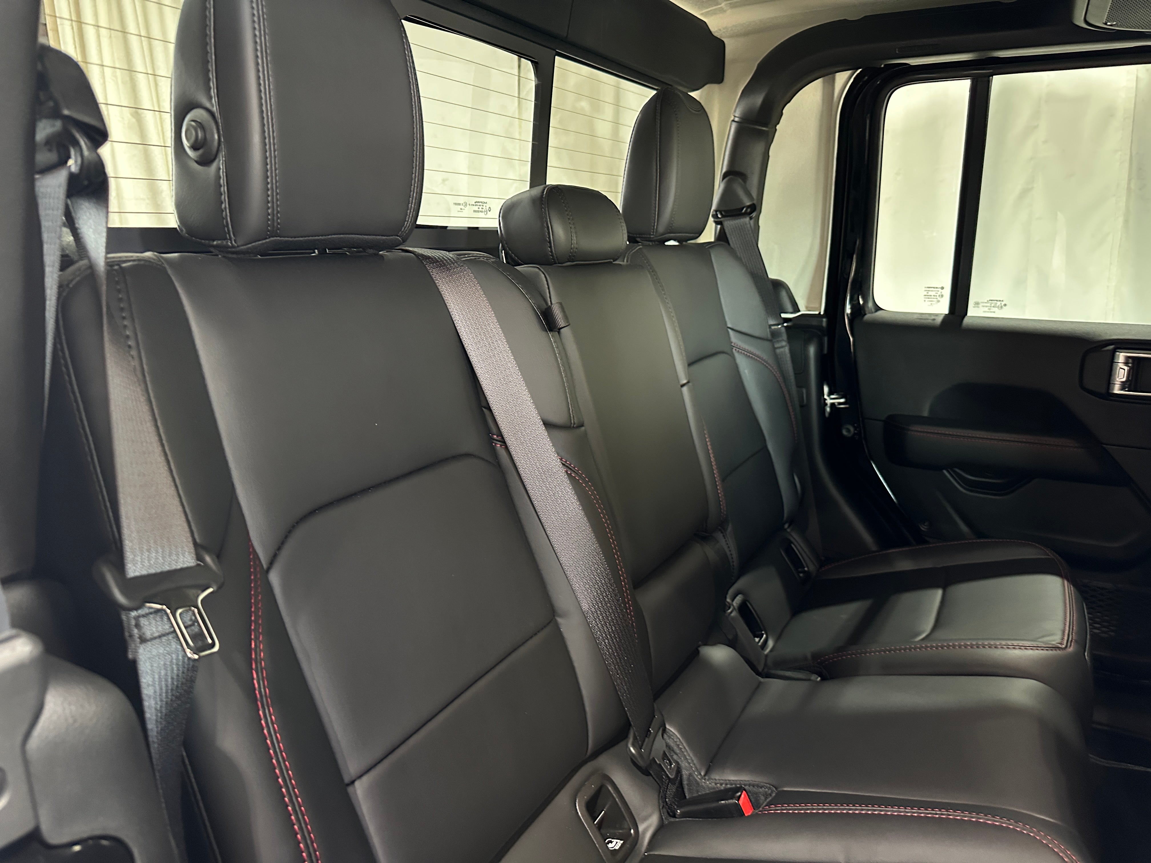 2024 Jeep Gladiator Rubicon 6