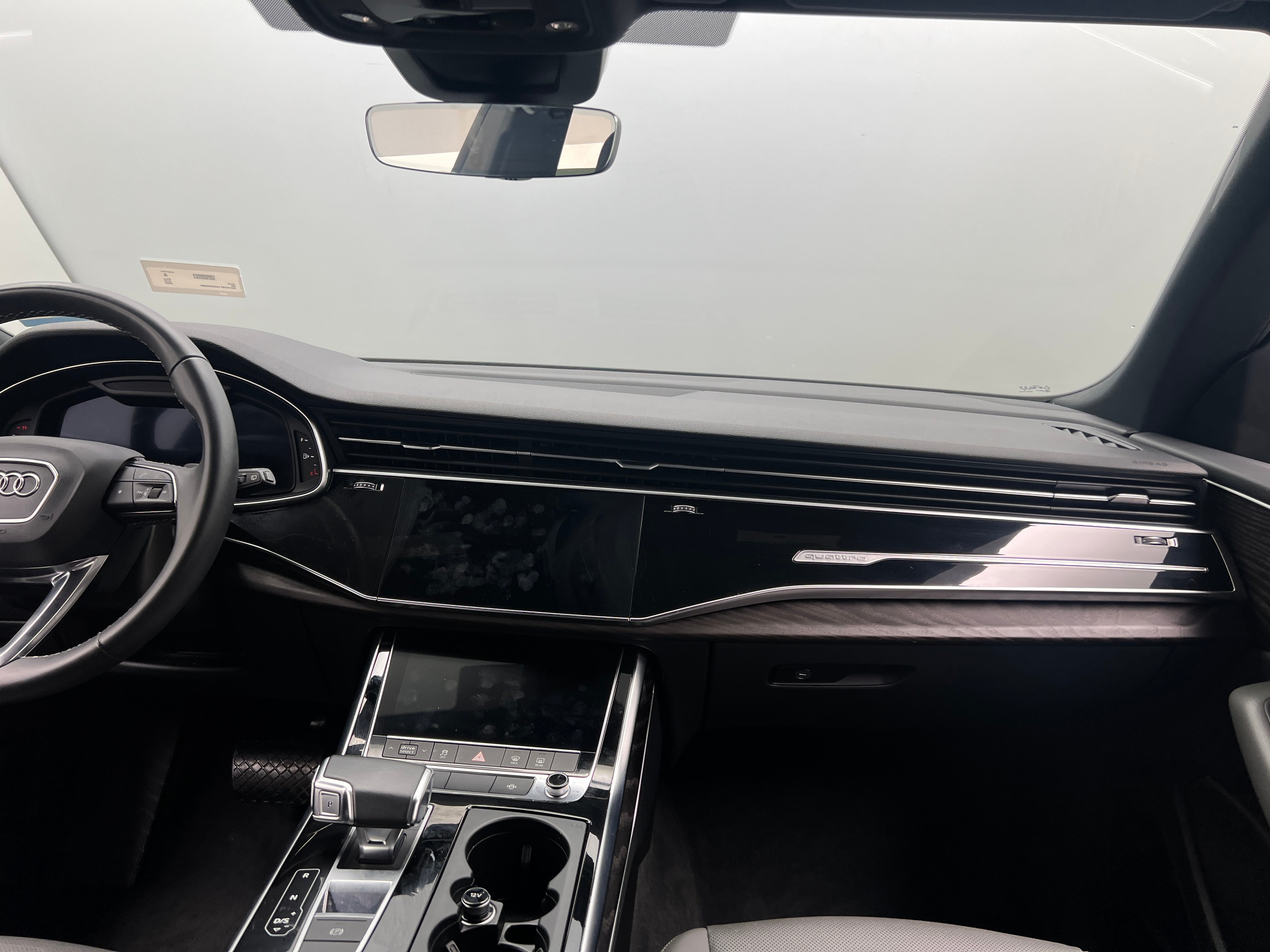 2022 Audi Q8 Premium Plus 2