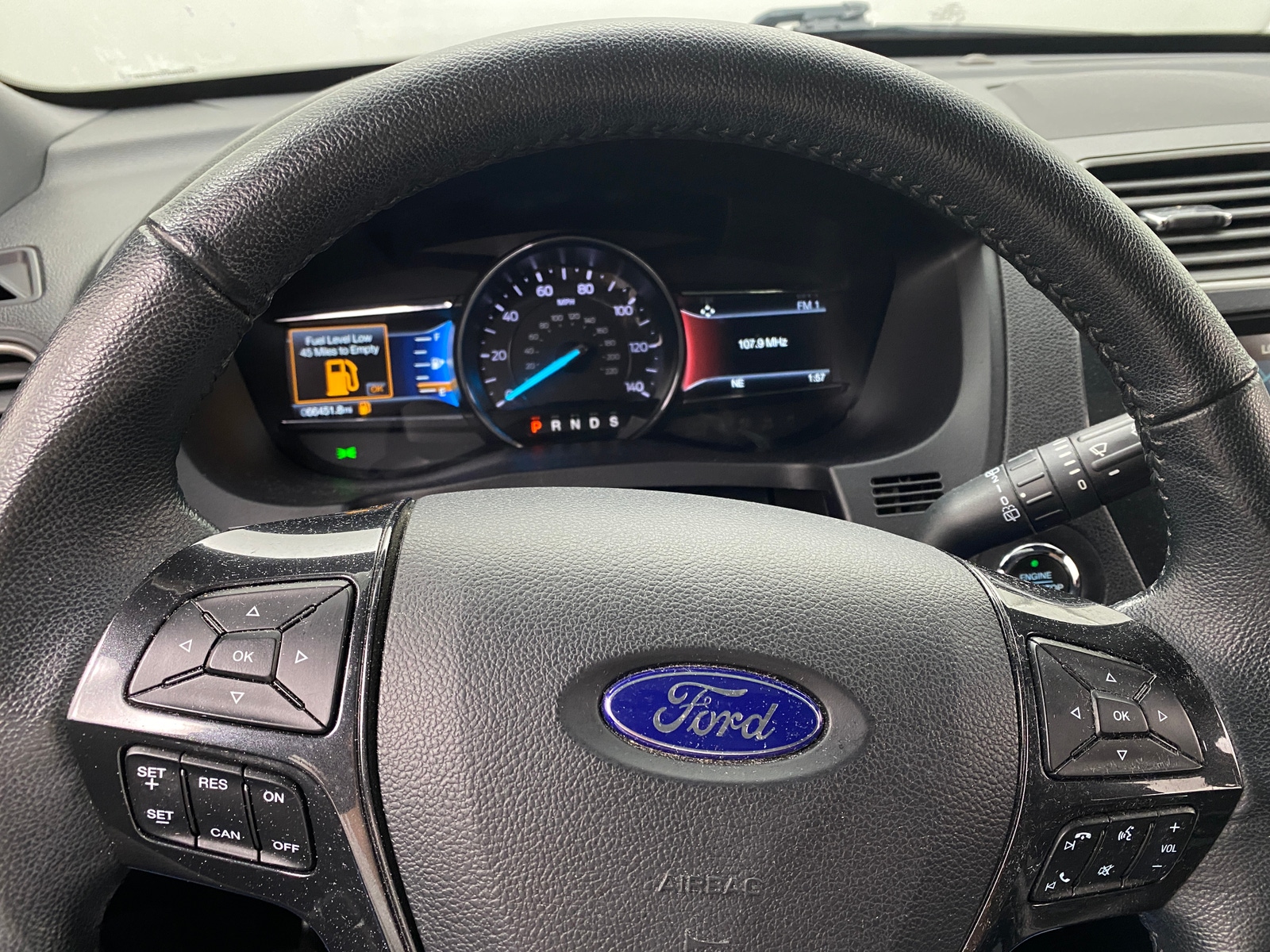 Thumbnail: 2019 Ford Explorer - 4
