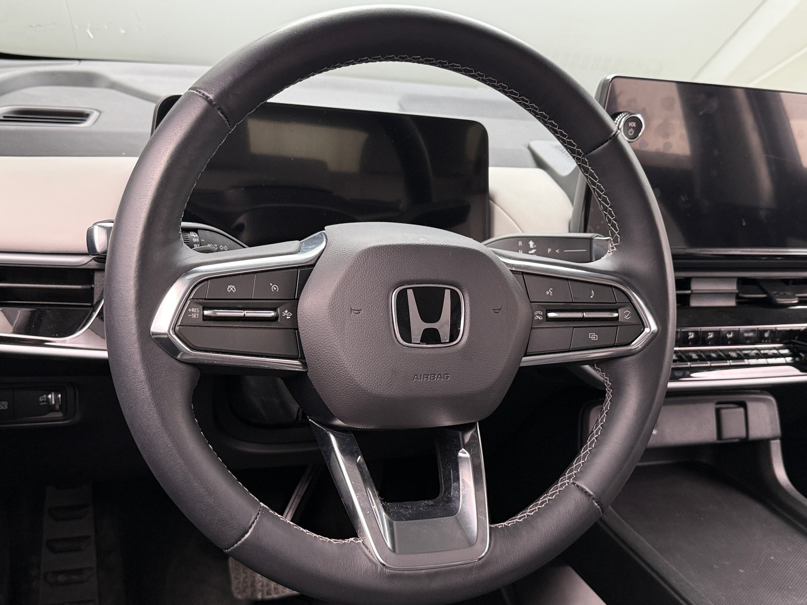 Thumbnail: 2024 Honda Prologue - 4