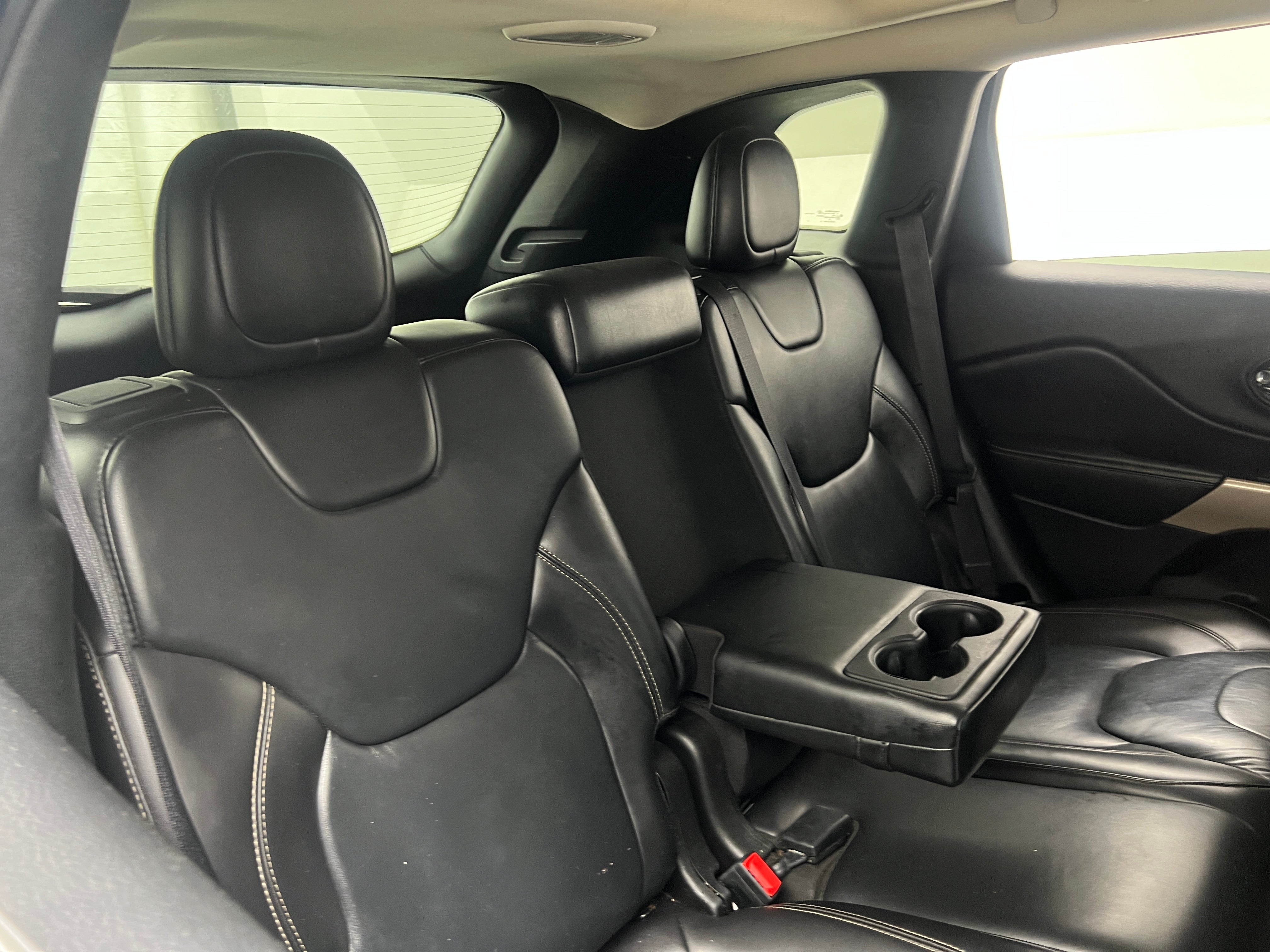 2017 Jeep Cherokee Limited Edition 5