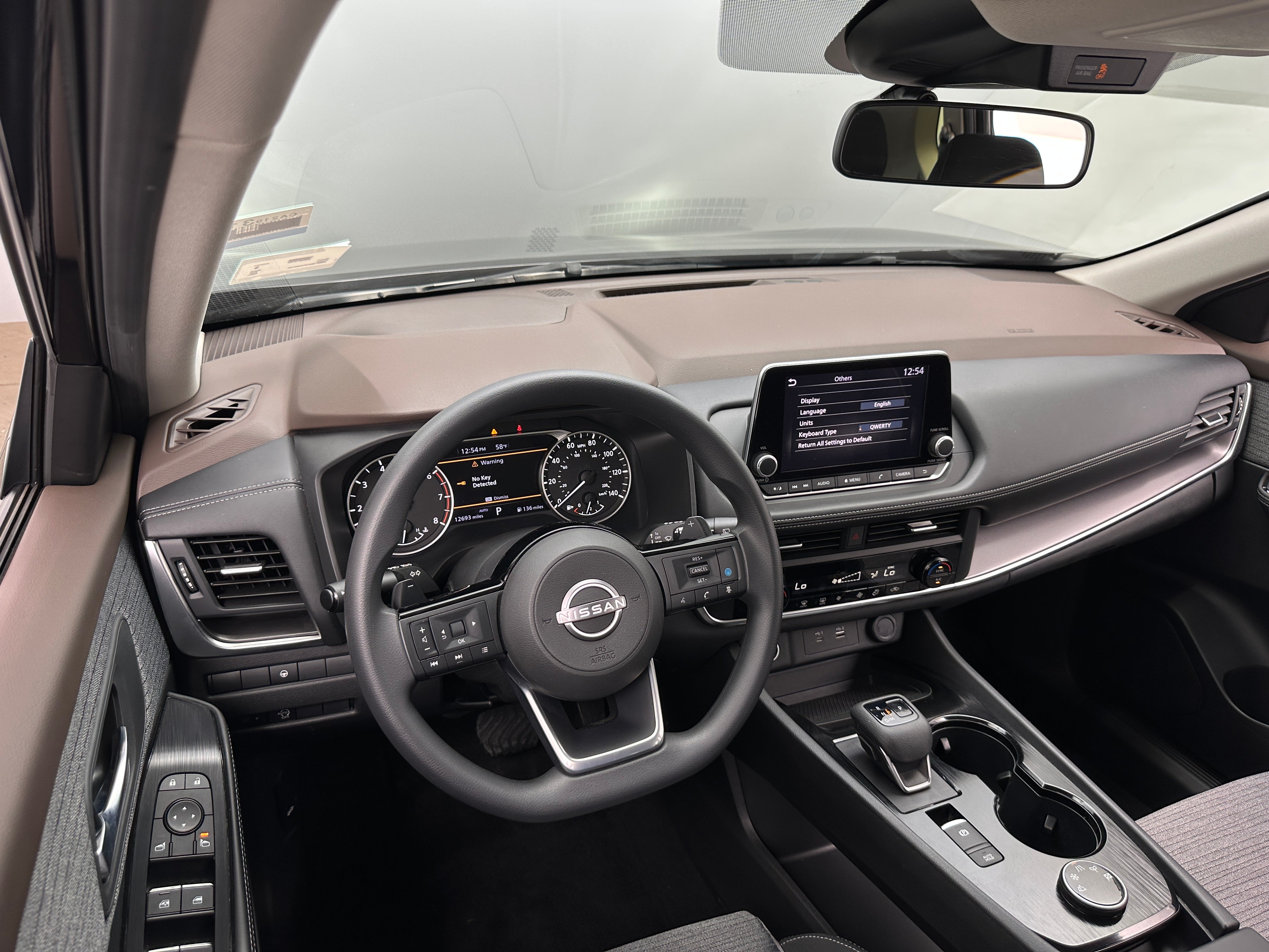 2023 Nissan Rogue SV 3