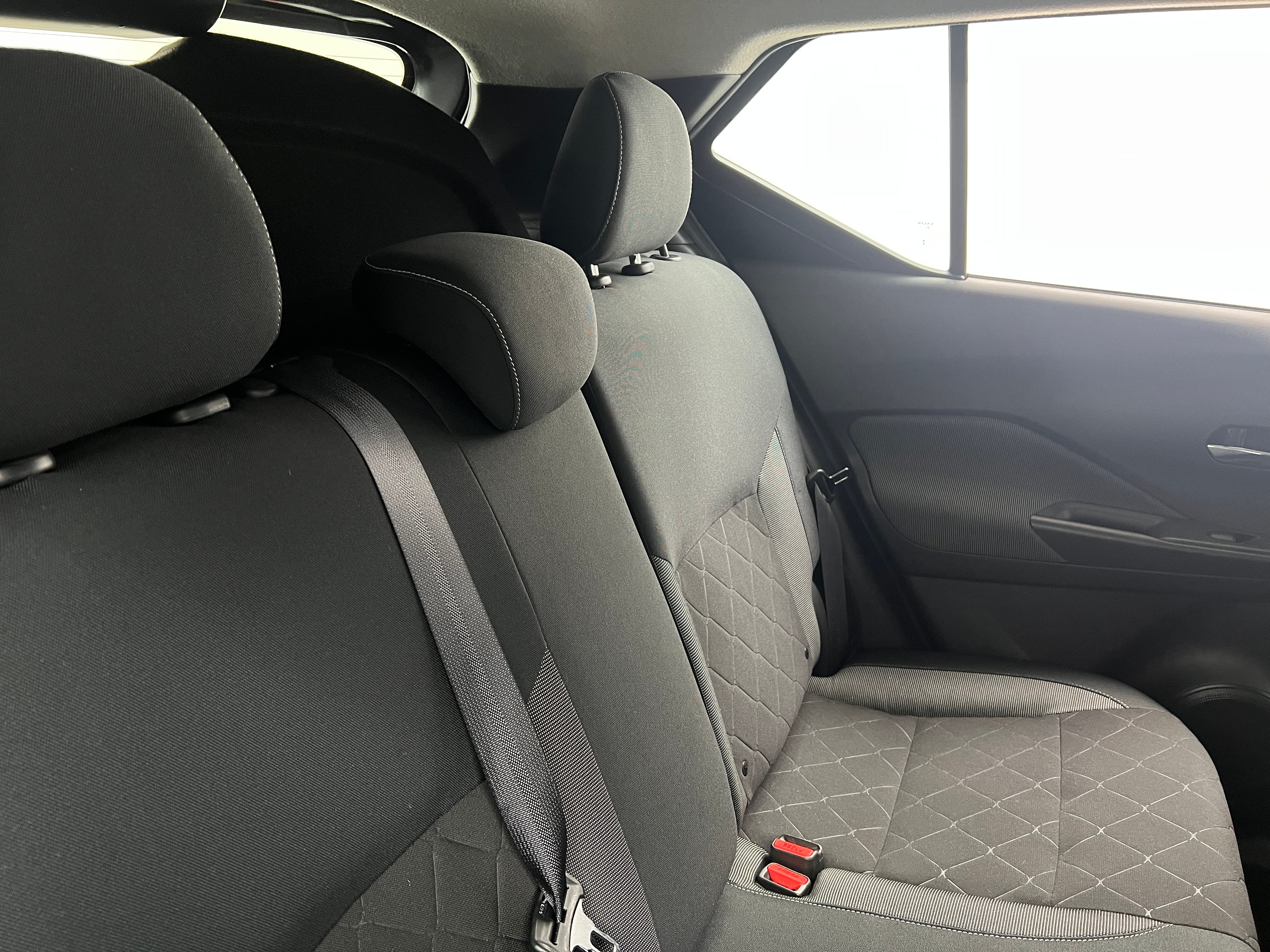 2019 Nissan Kicks SV 6