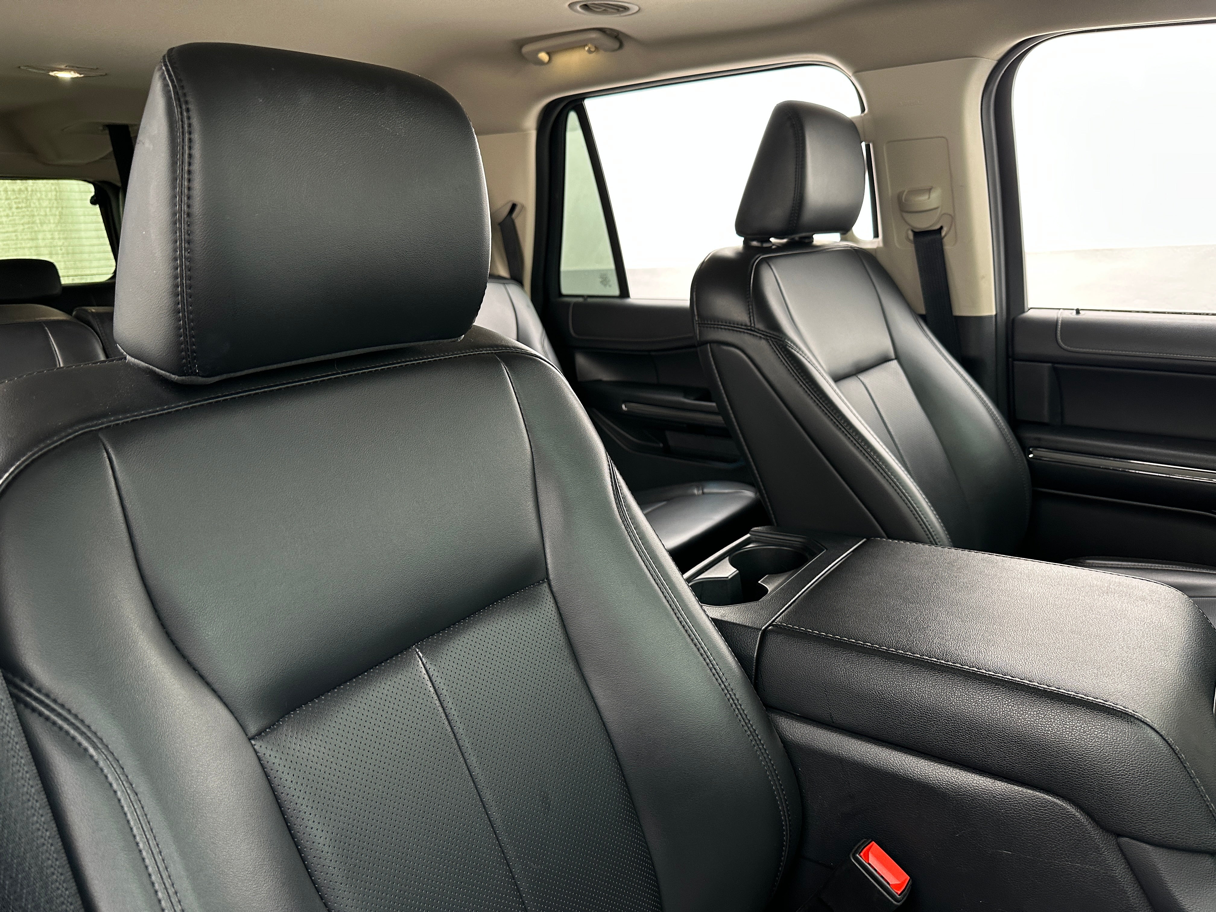2023 Ford Expedition MAX XLT 2