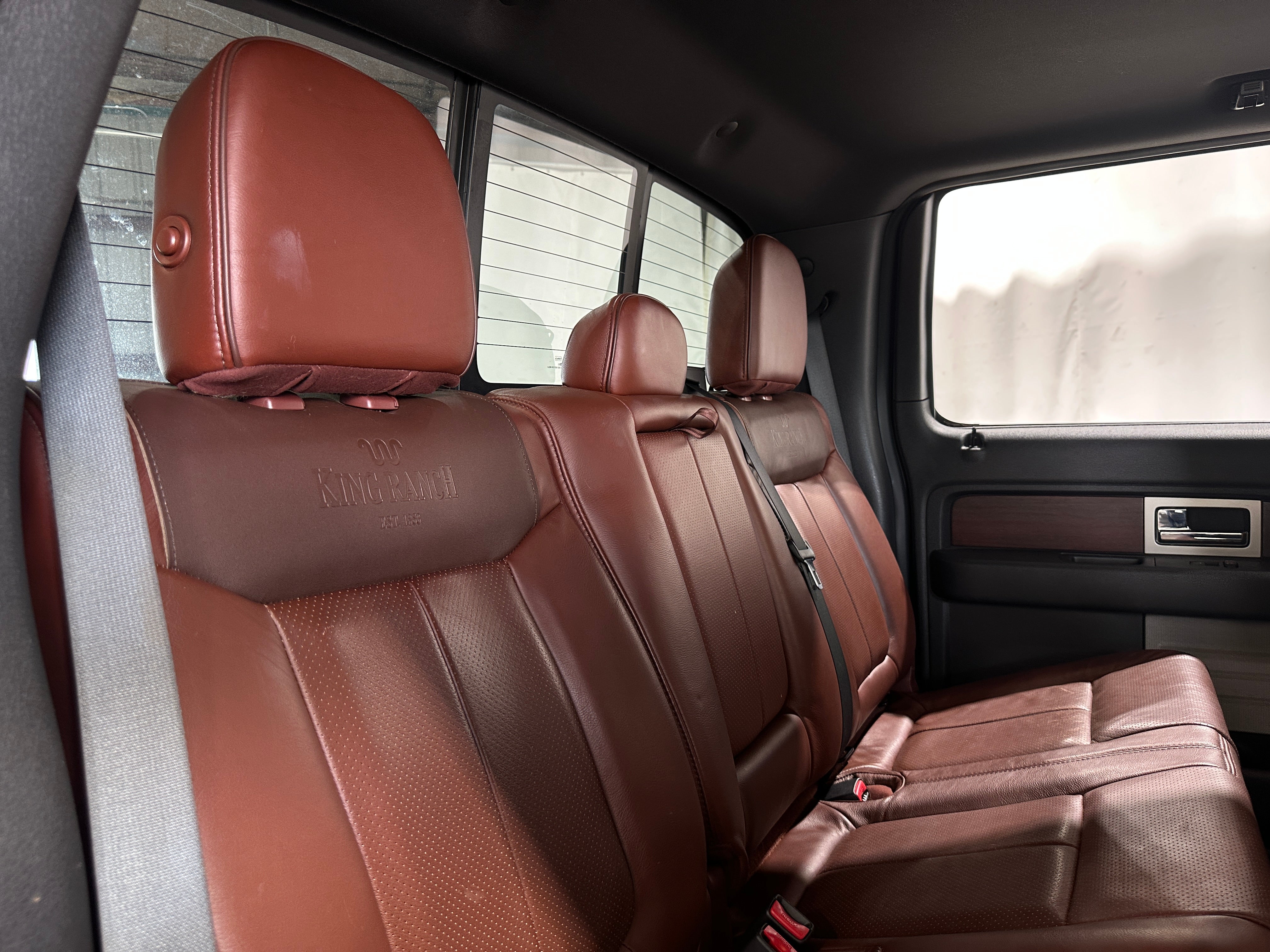 2013 Ford Econoline E-150 5