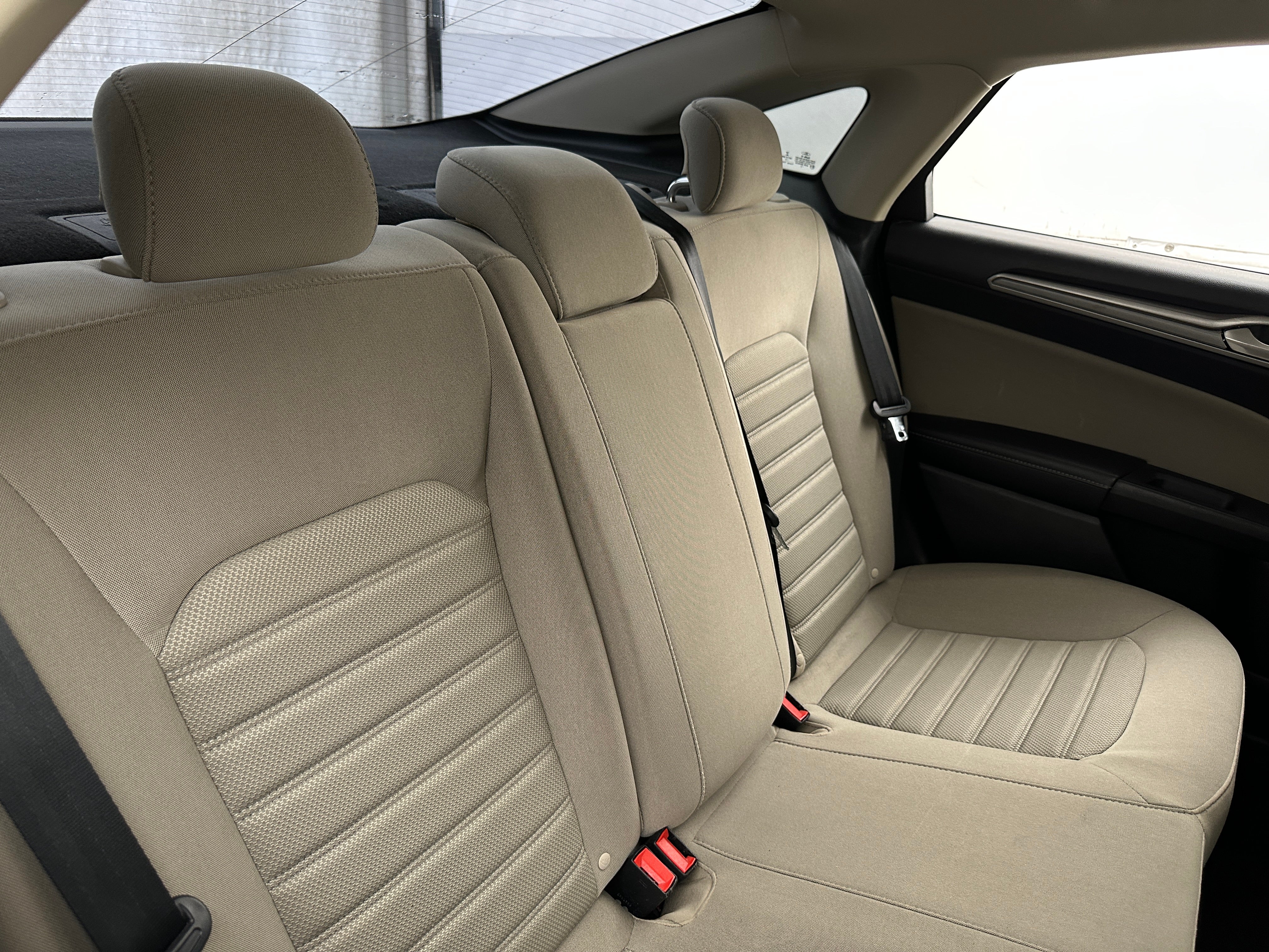 2019 Ford Fusion S 6