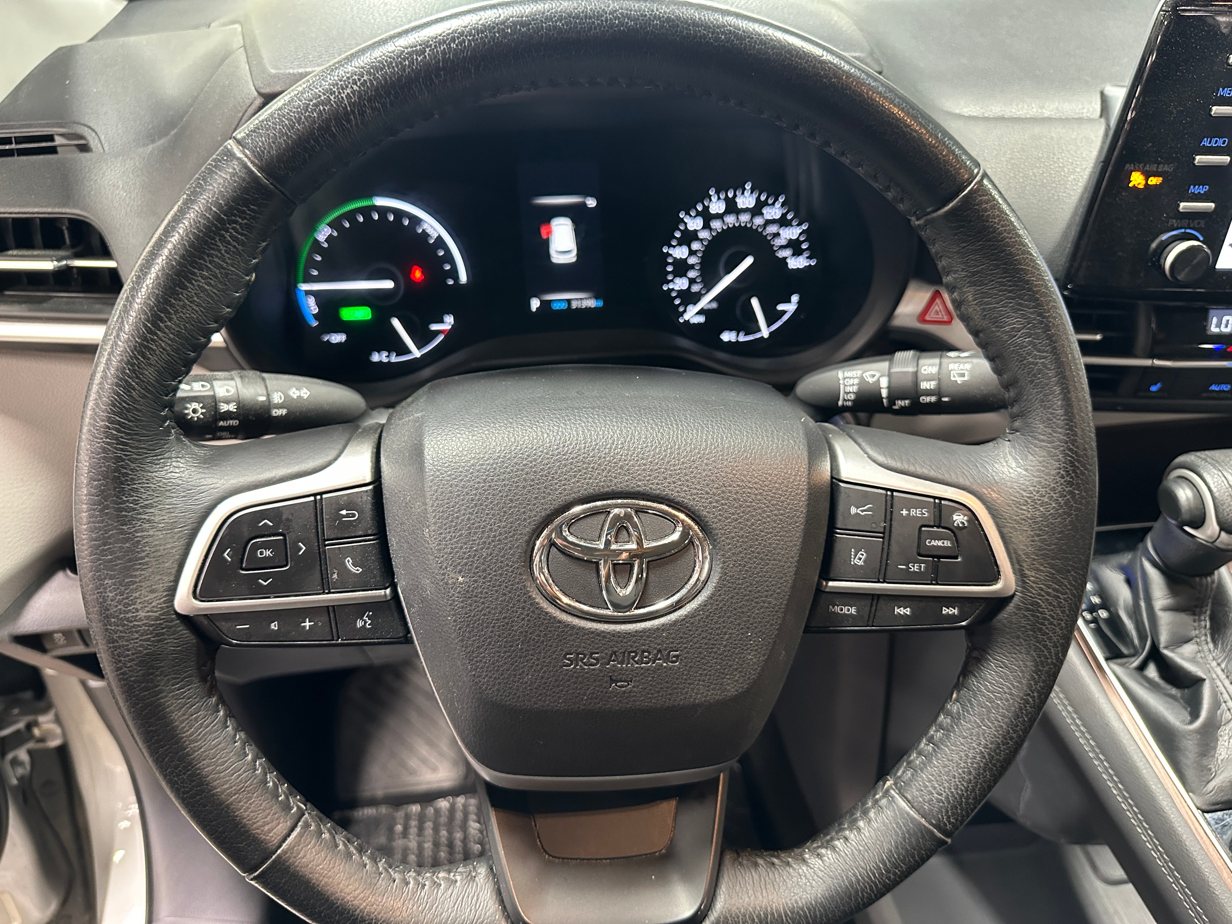 2021 Toyota Sienna XLE 4