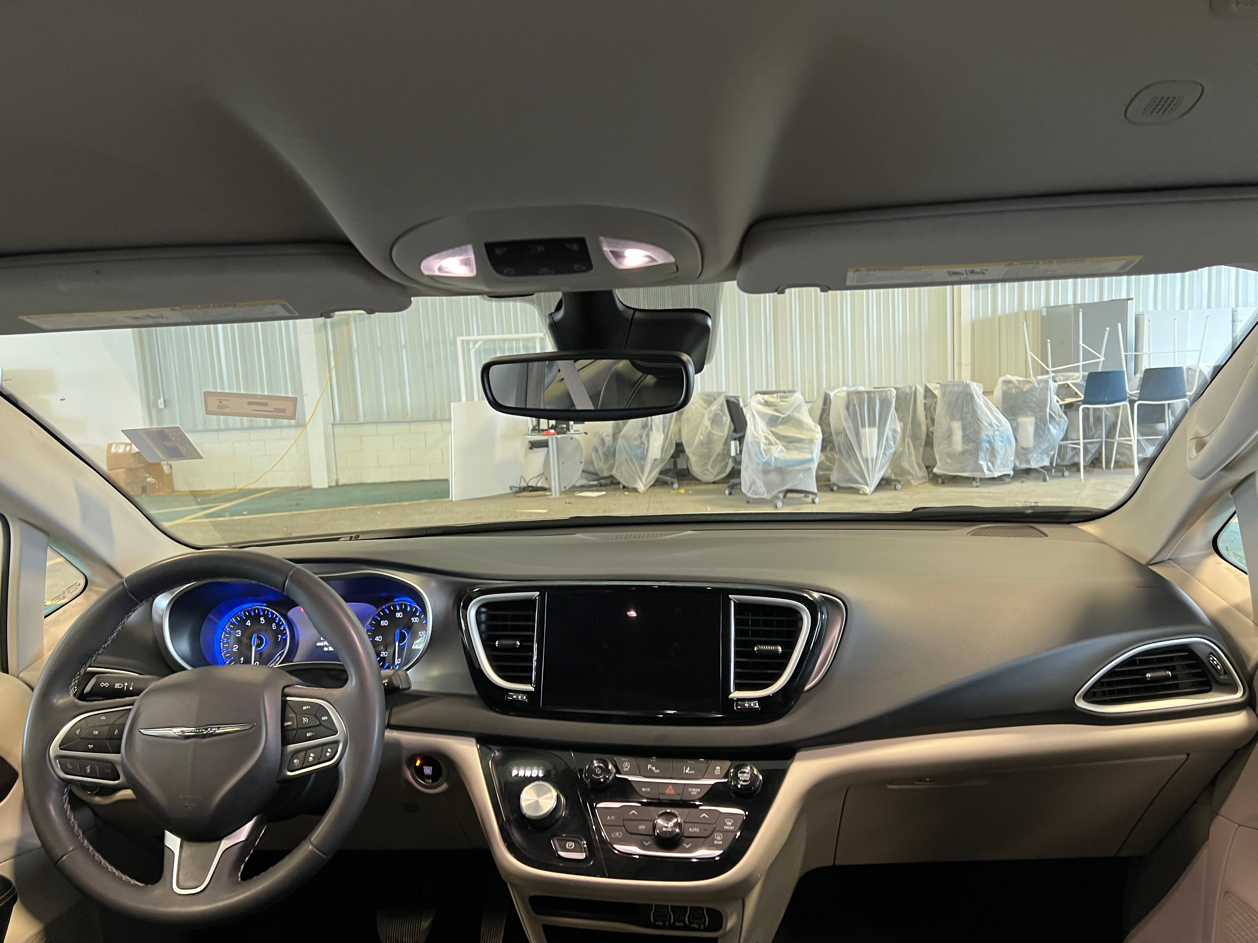 Thumbnail: 2023 Chrysler Pacifica - 2