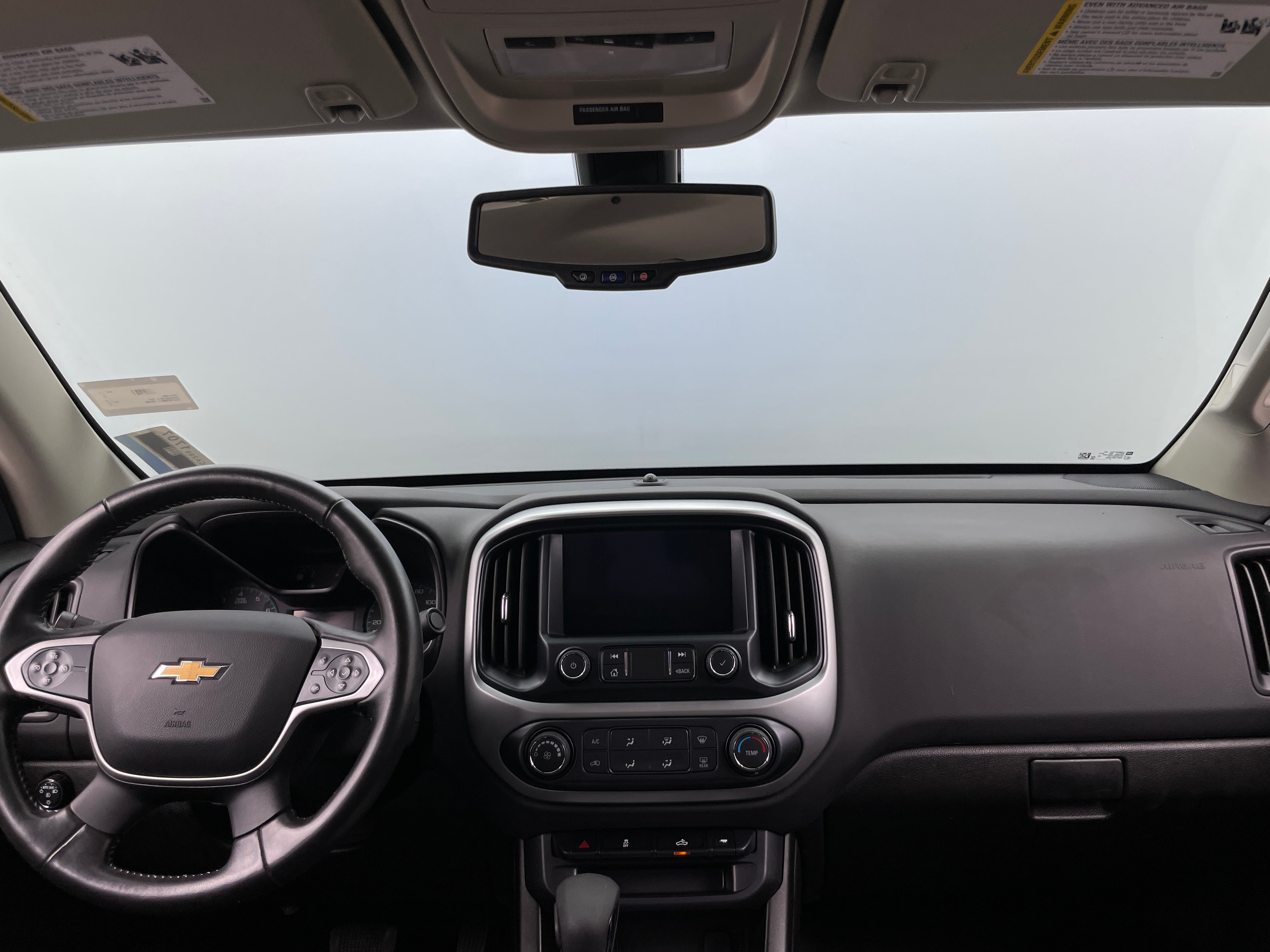 2022 Chevrolet Colorado LT 3