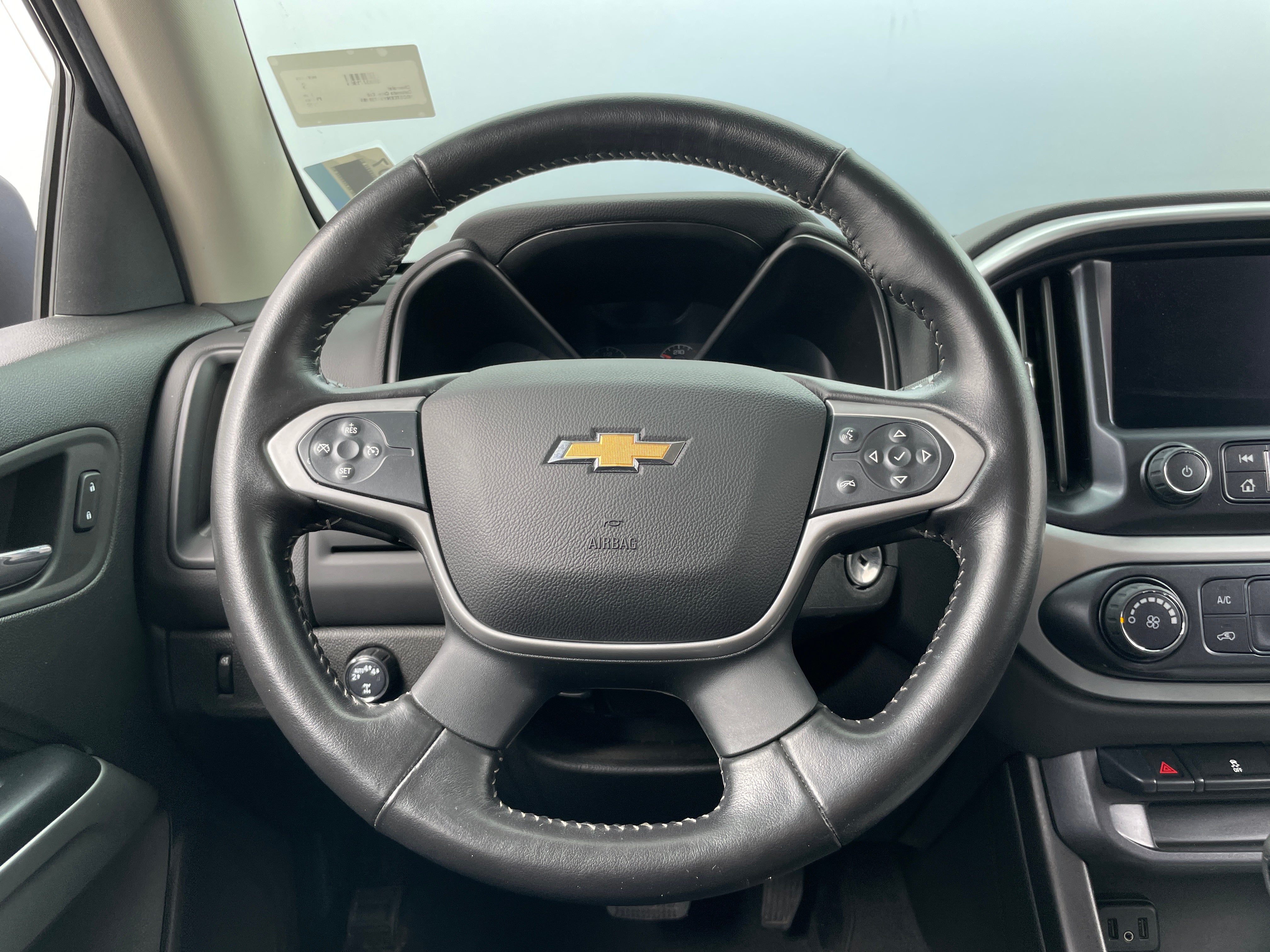 2022 Chevrolet Colorado LT 5