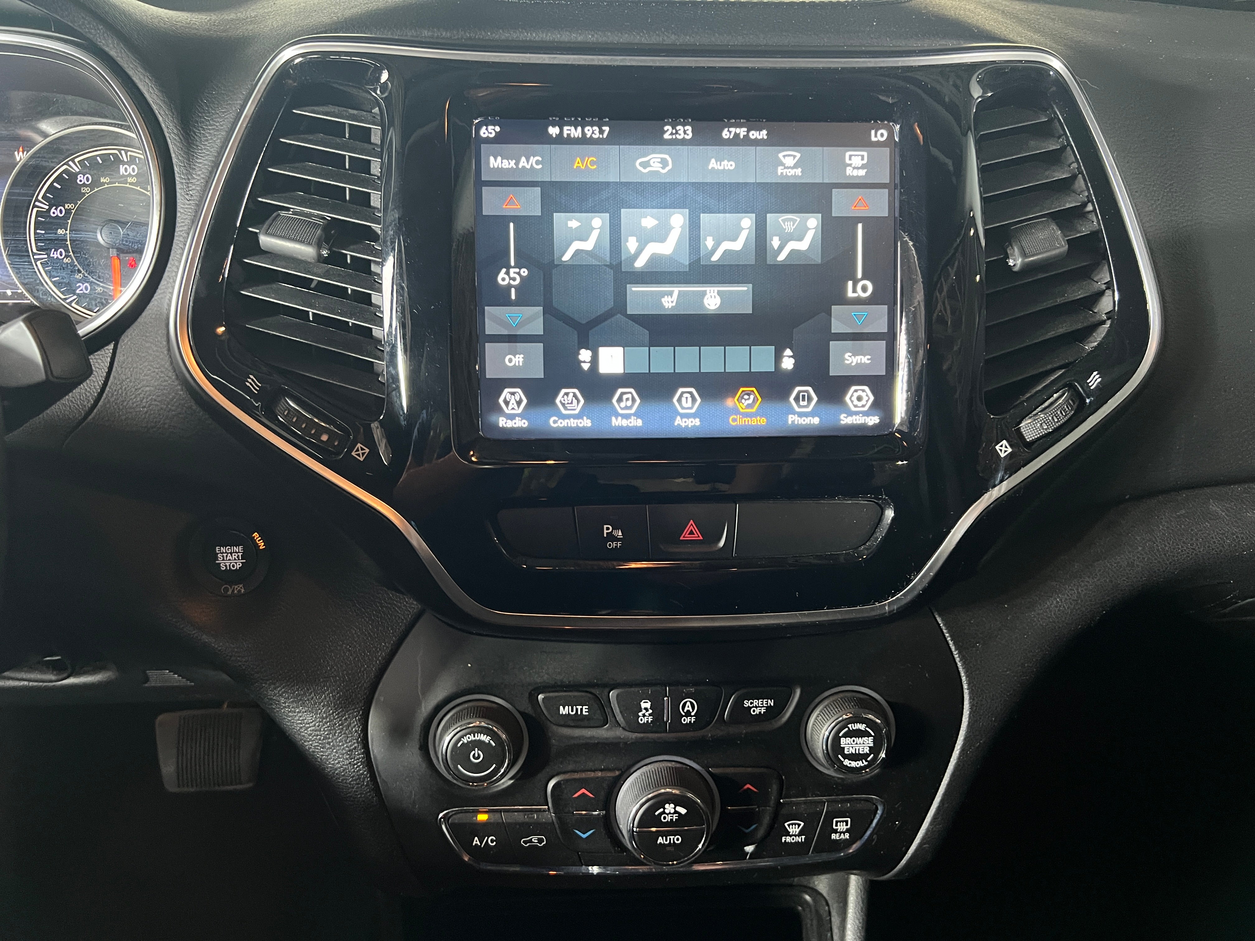 2019 Jeep Cherokee Limited Edition 3
