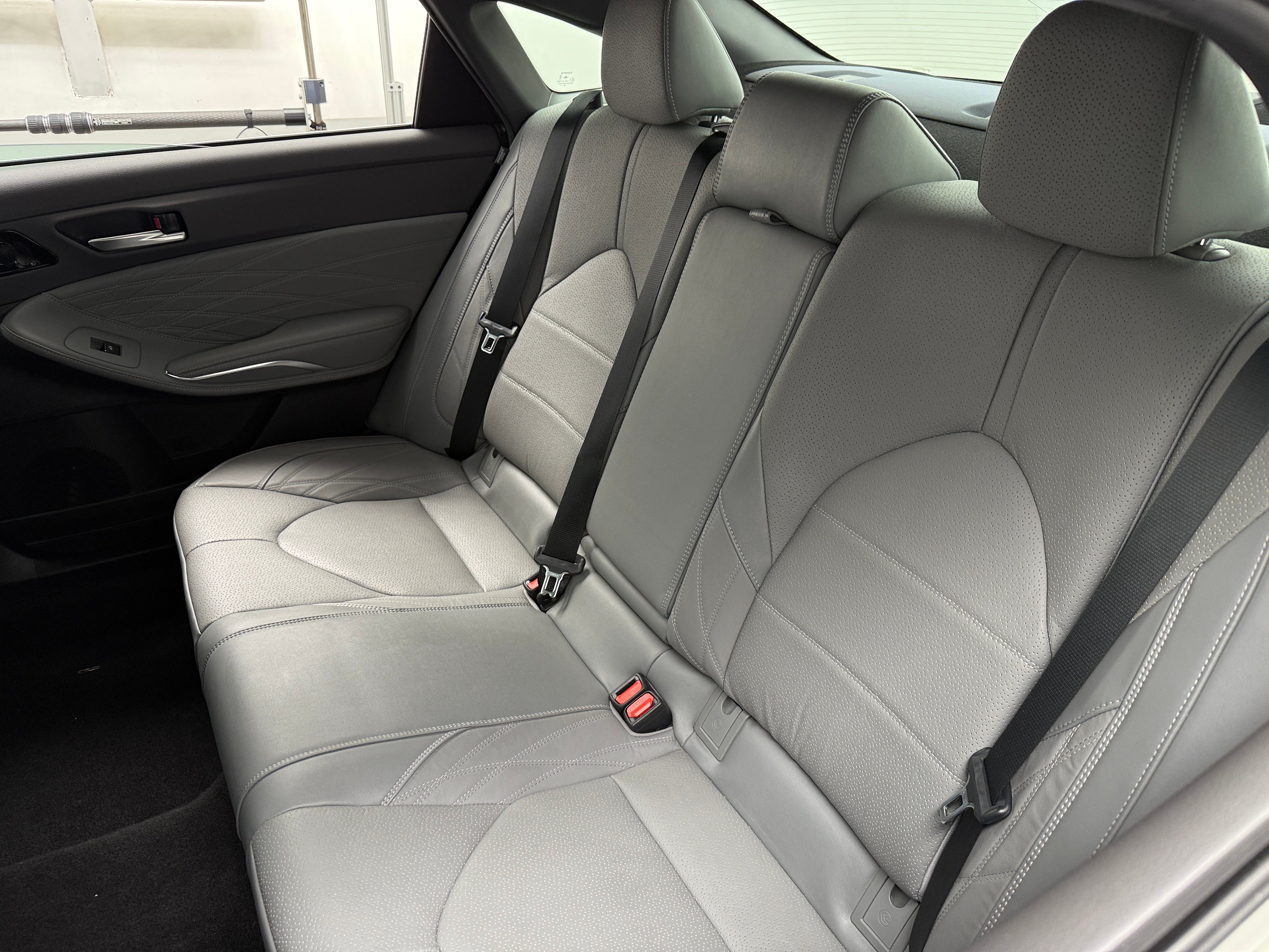 2019 Toyota Avalon Limited 5