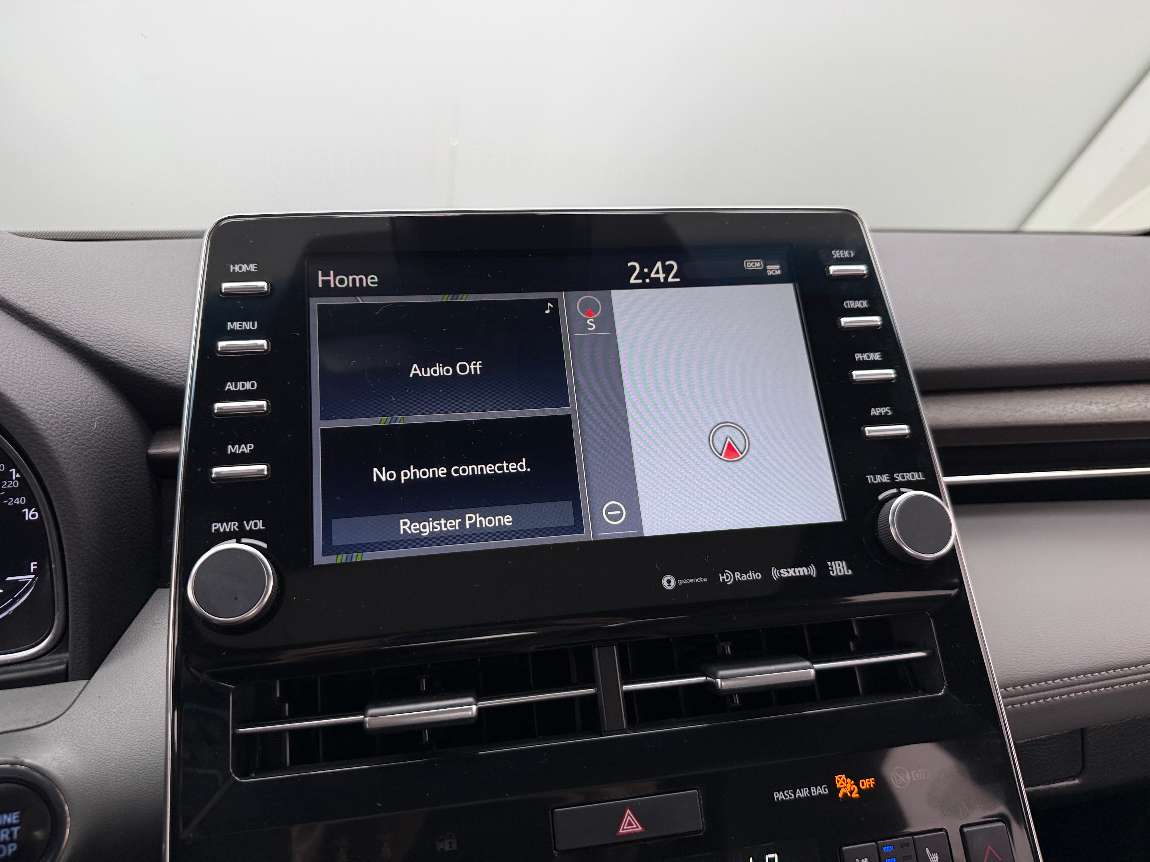2019 Toyota Avalon Limited 3
