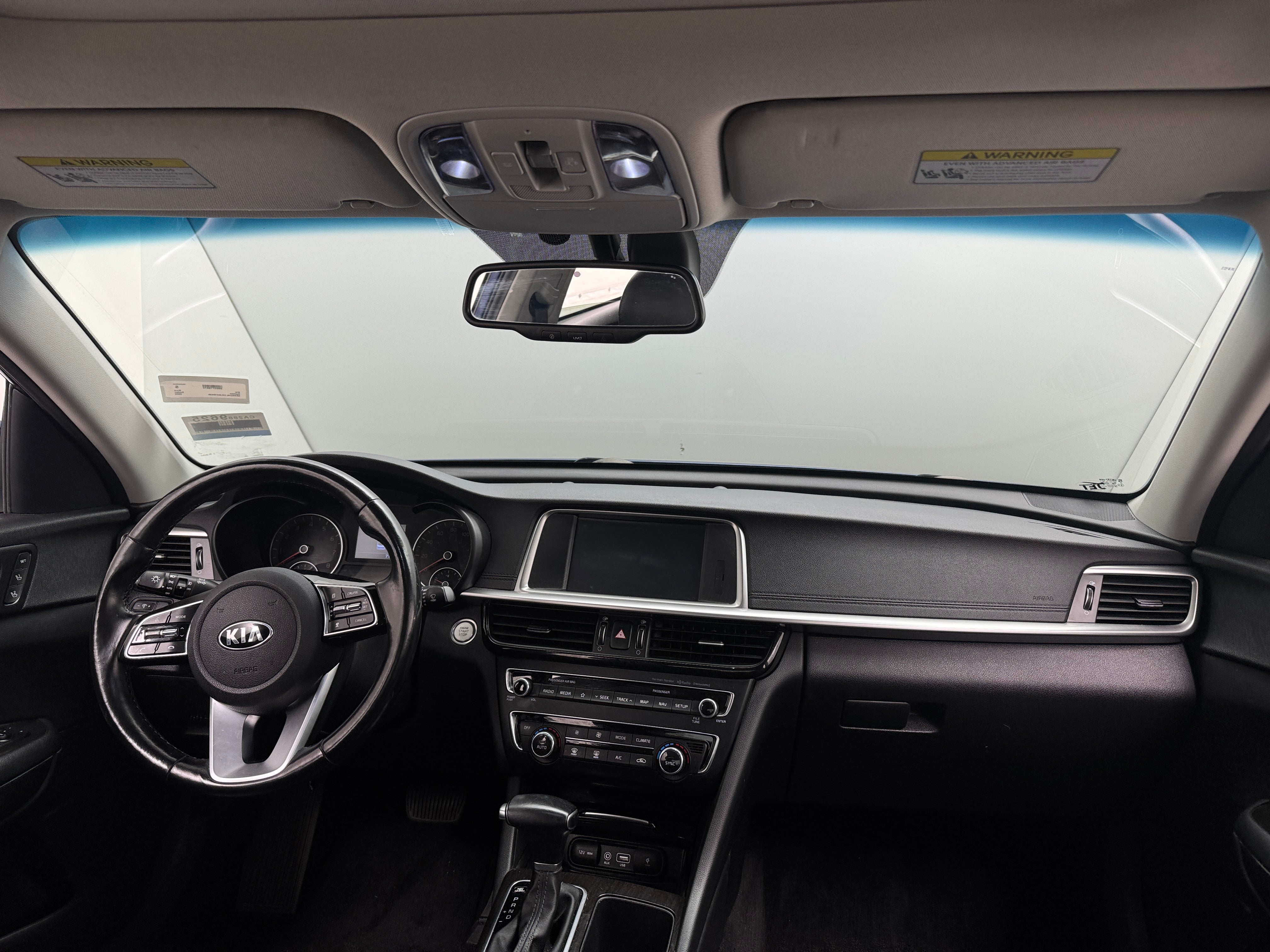 2020 Kia Optima Premium 2